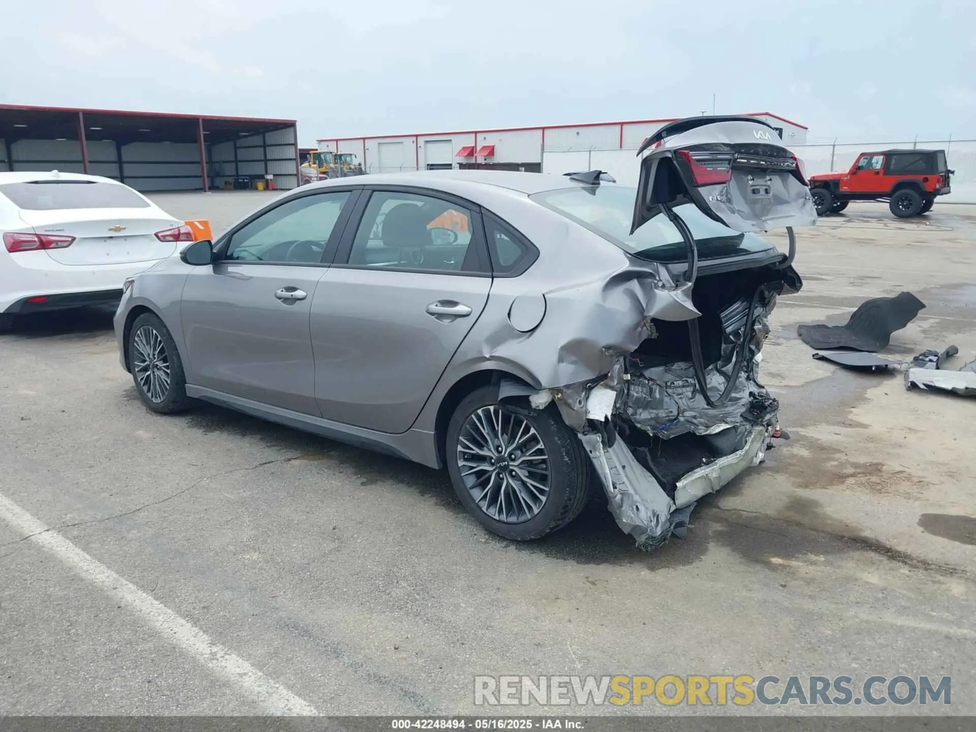 3 fotografías del automóvil dañado 3KPF54AD9PE626250 KIA FORTE 2023