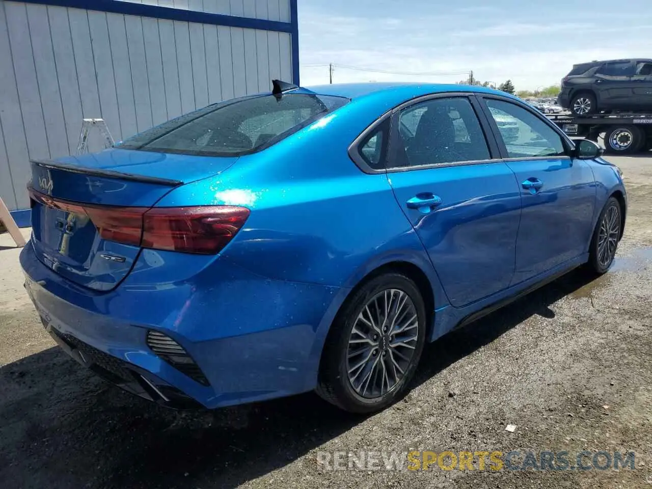 3 fotografías del automóvil dañado 3KPF54ADXPE555740 KIA FORTE 2023