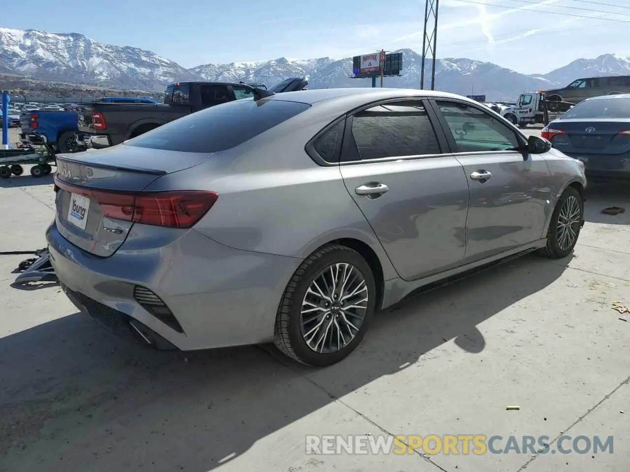 3 fotografías del automóvil dañado 3KPF54ADXPE568195 KIA FORTE 2023