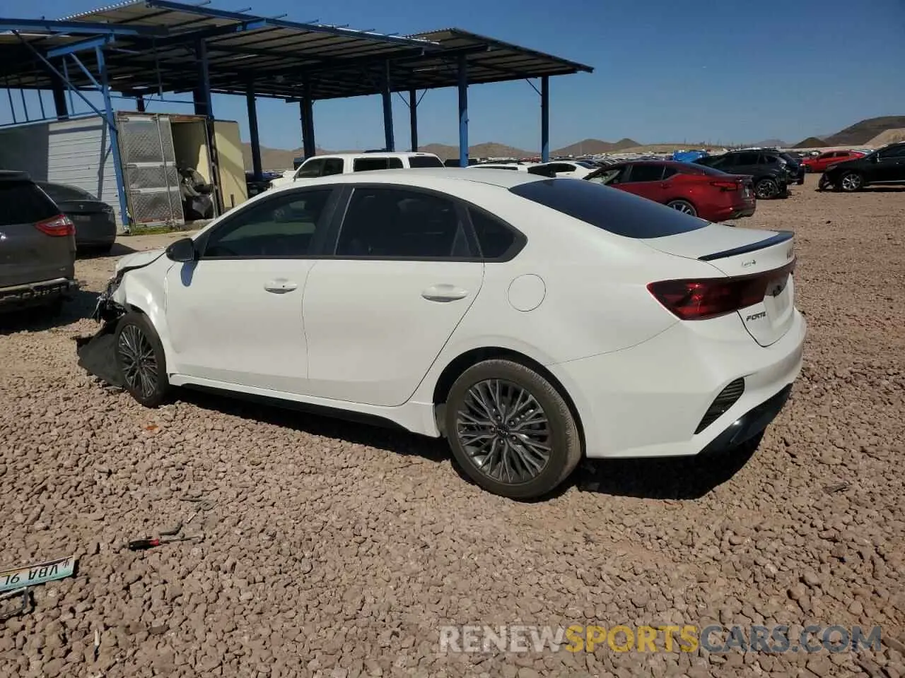 2 fotografías del automóvil dañado 3KPF54ADXPE587913 KIA FORTE 2023