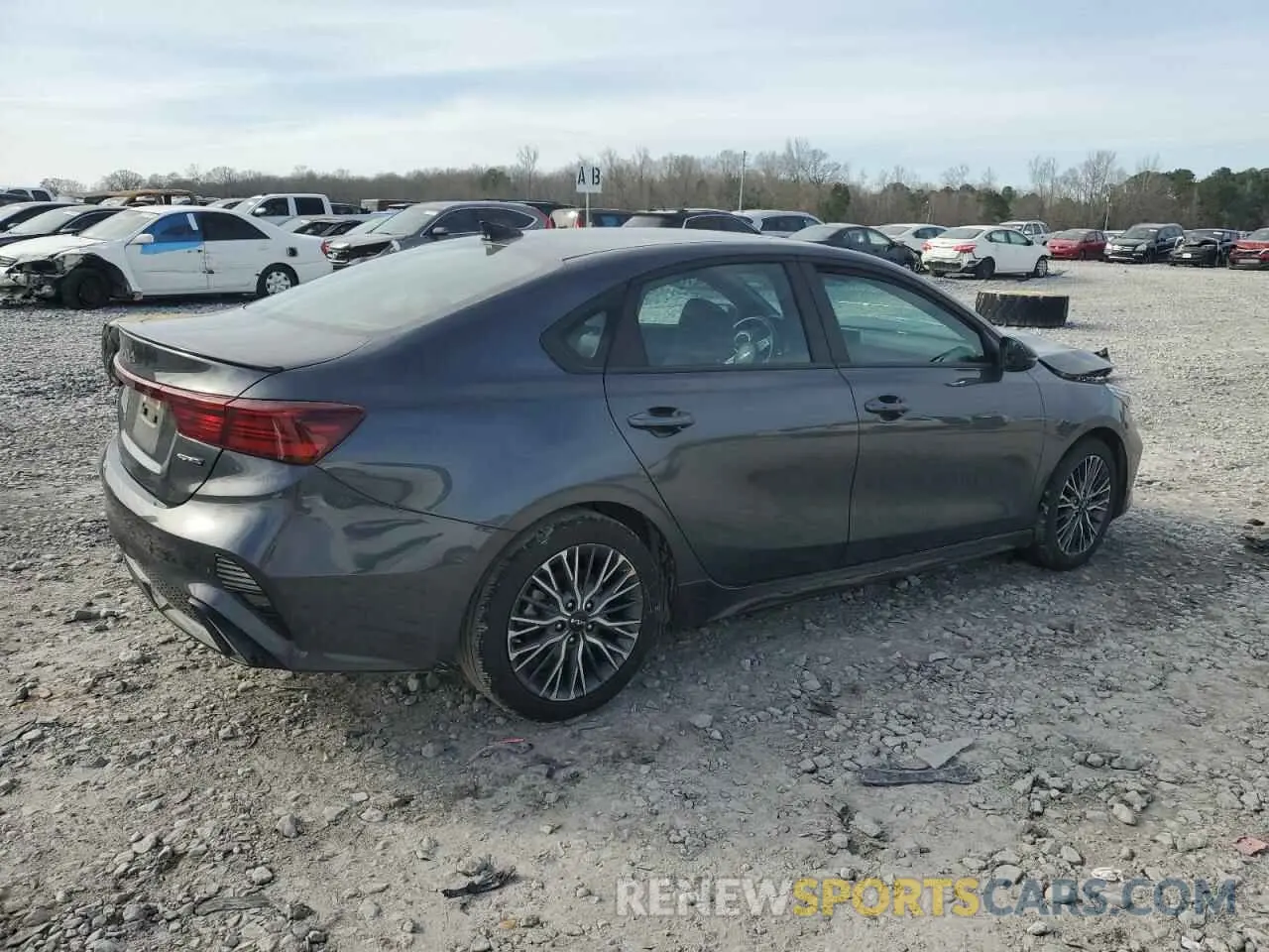 3 fotografías del automóvil dañado 3KPF54ADXPE638794 KIA FORTE 2023