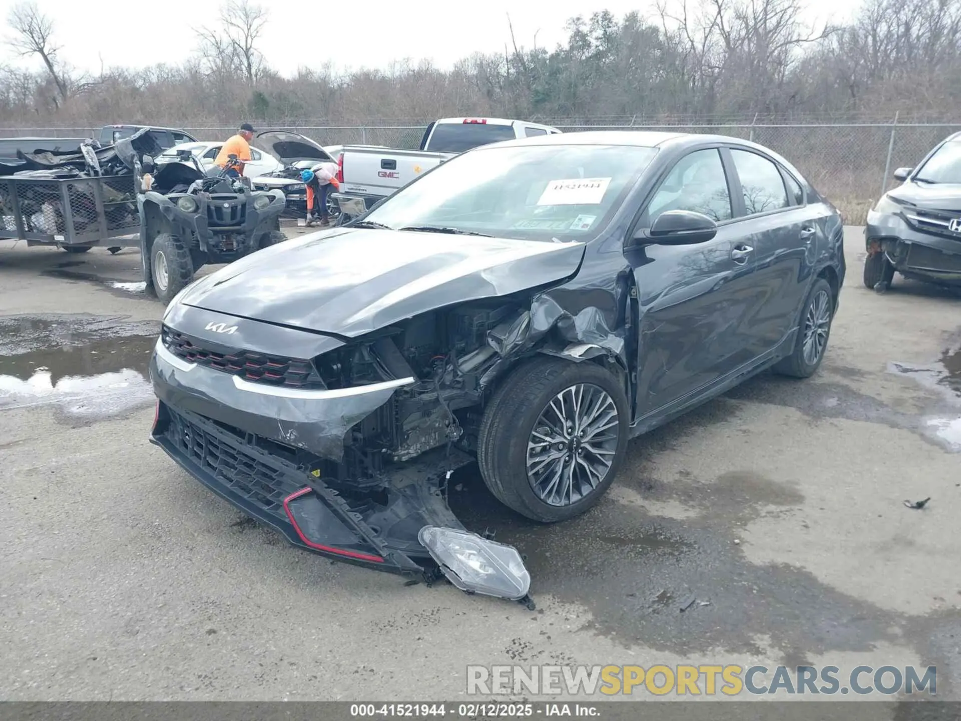 2 fotografías del automóvil dañado 3KPF54ADXPE664859 KIA FORTE 2023