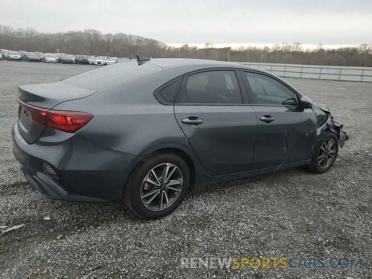 3 fotografías del automóvil dañado 3KPF24AD0RE722778 KIA FORTE 2024