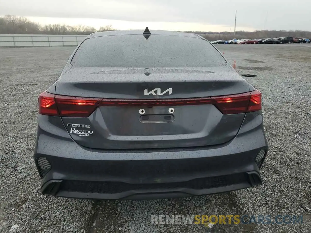 6 fotografías del automóvil dañado 3KPF24AD0RE722778 KIA FORTE 2024