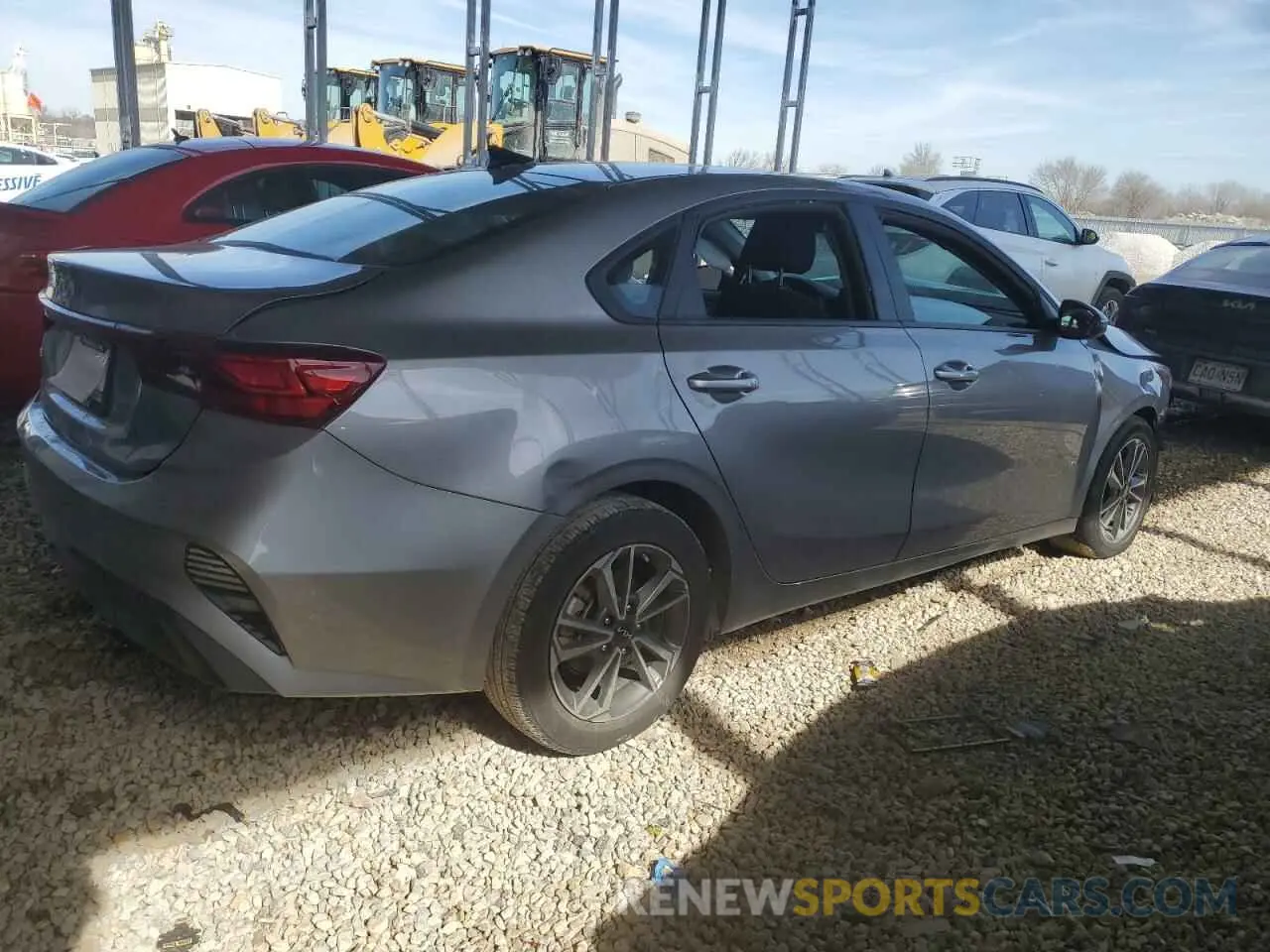 3 fotografías del automóvil dañado 3KPF24AD0RE730993 KIA FORTE 2024