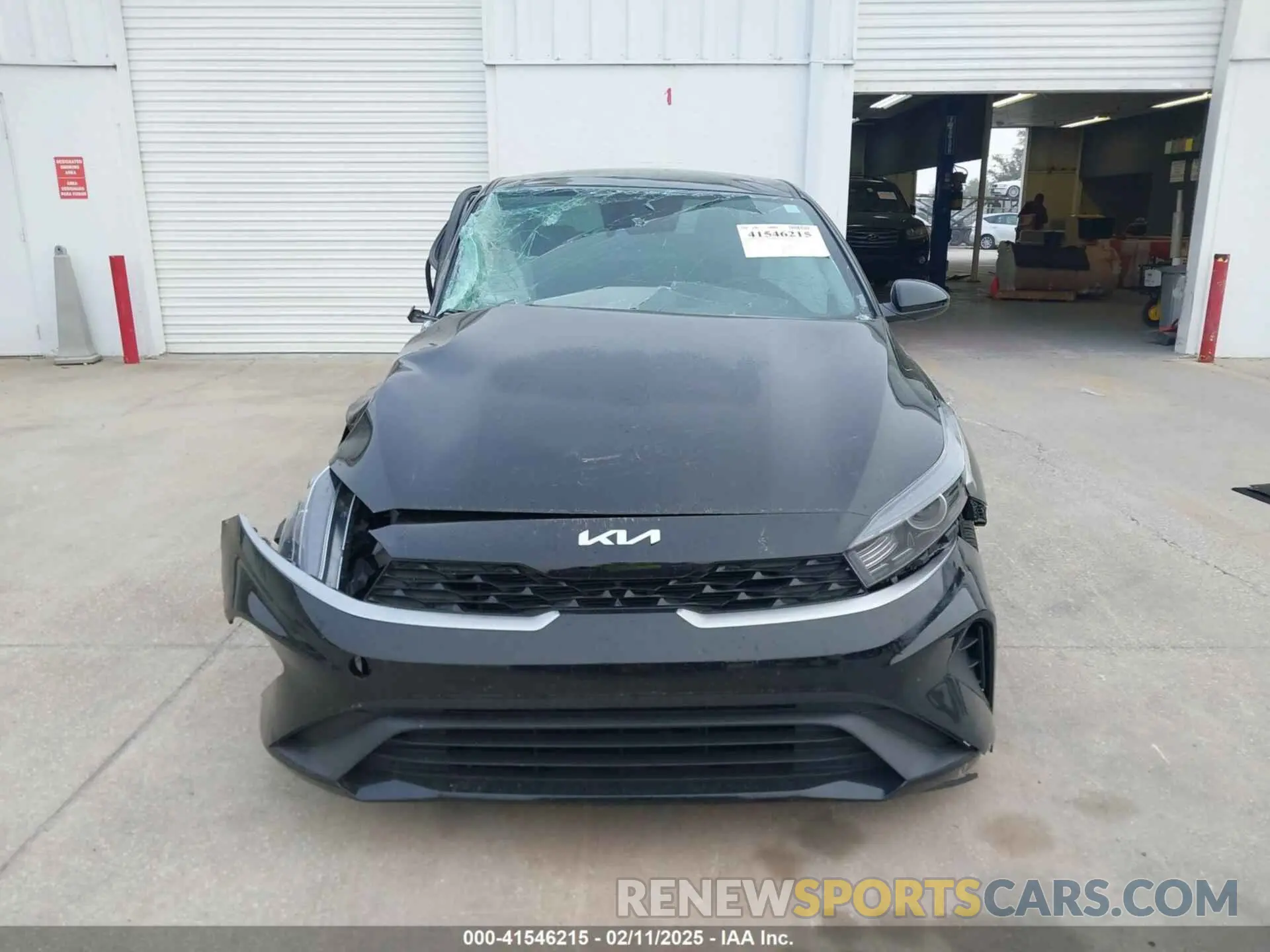 12 fotografías del automóvil dañado 3KPF24AD0RE735692 KIA FORTE 2024