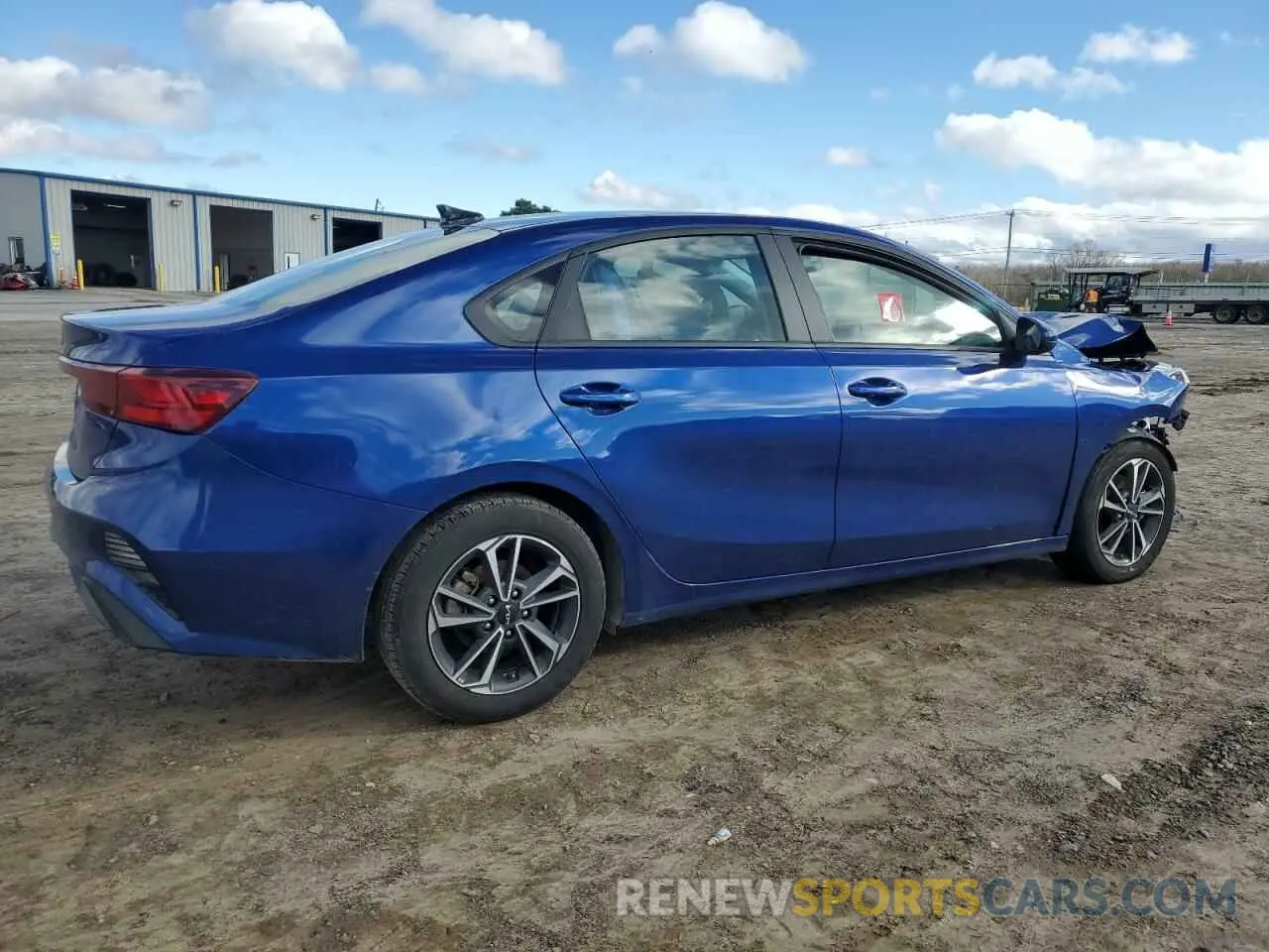 3 fotografías del automóvil dañado 3KPF24AD0RE743095 KIA FORTE 2024