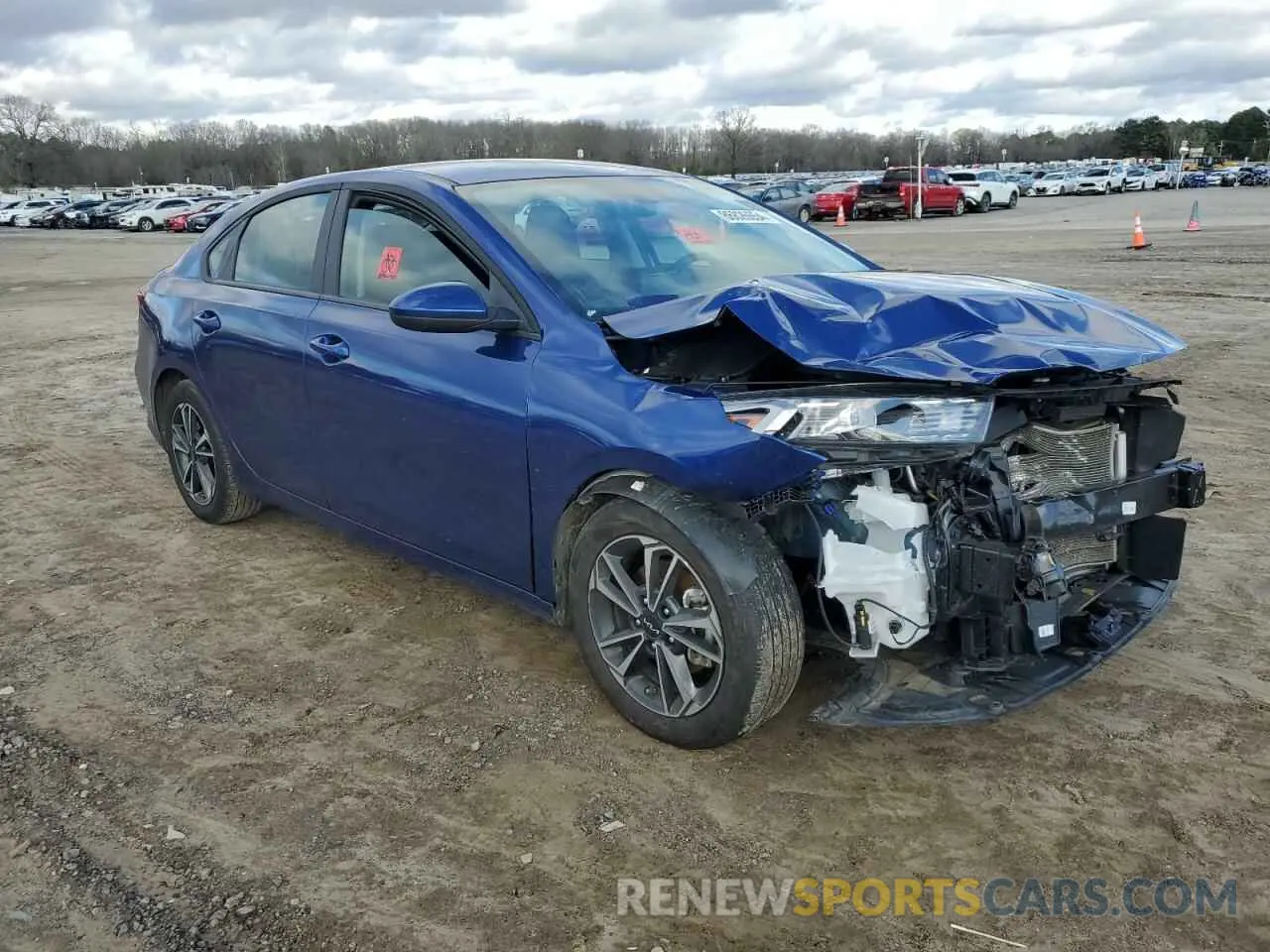 4 fotografías del automóvil dañado 3KPF24AD0RE743095 KIA FORTE 2024