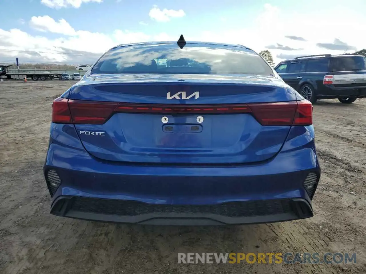6 fotografías del automóvil dañado 3KPF24AD0RE743095 KIA FORTE 2024