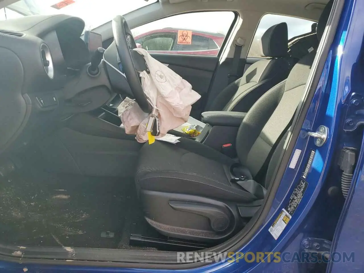 7 fotografías del automóvil dañado 3KPF24AD0RE743095 KIA FORTE 2024
