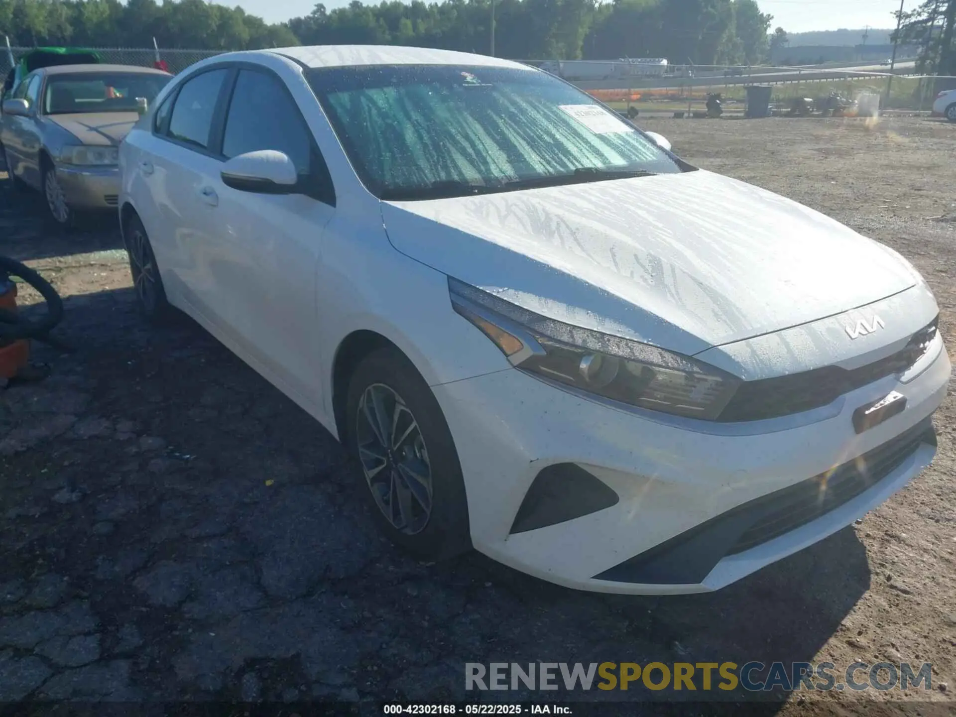 1 fotografías del automóvil dañado 3KPF24AD0RE778218 KIA FORTE 2024
