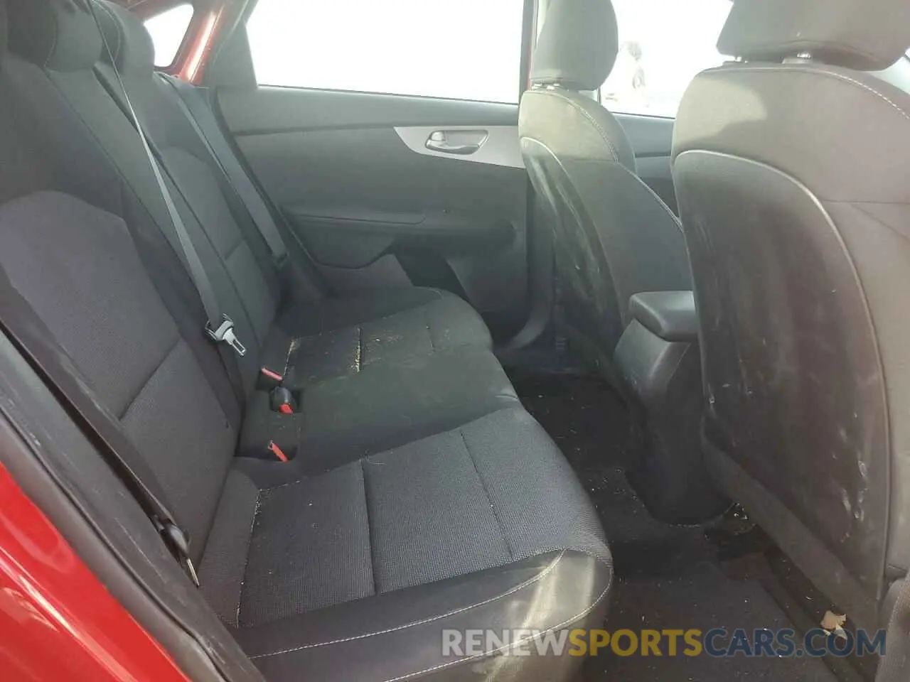 10 fotografías del automóvil dañado 3KPF24AD0RE792989 KIA FORTE 2024