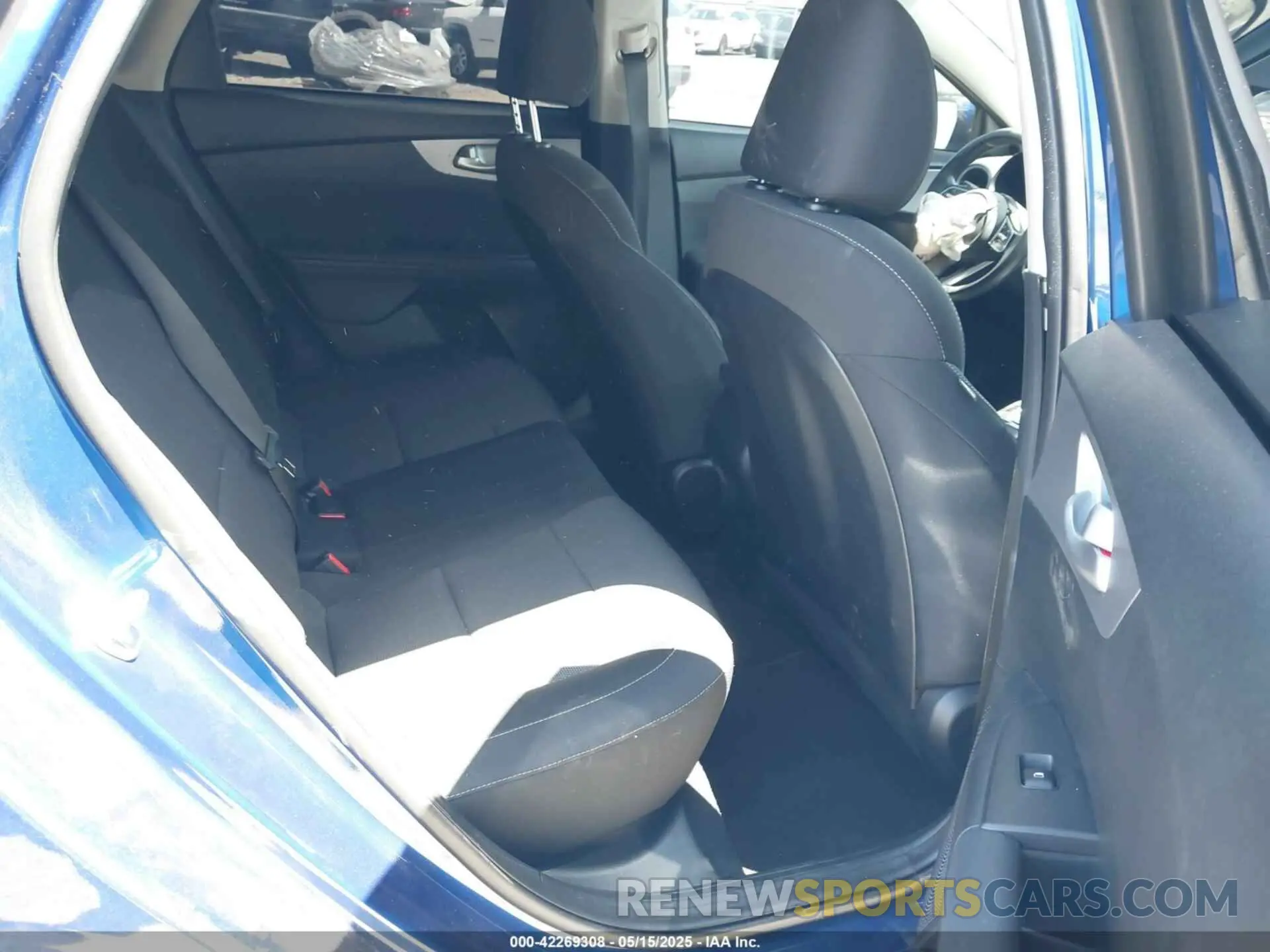 8 fotografías del automóvil dañado 3KPF24AD0RE796833 KIA FORTE 2024