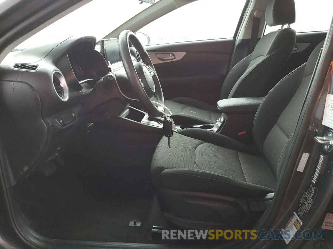 7 fotografías del automóvil dañado 3KPF24AD0RE798968 KIA FORTE 2024