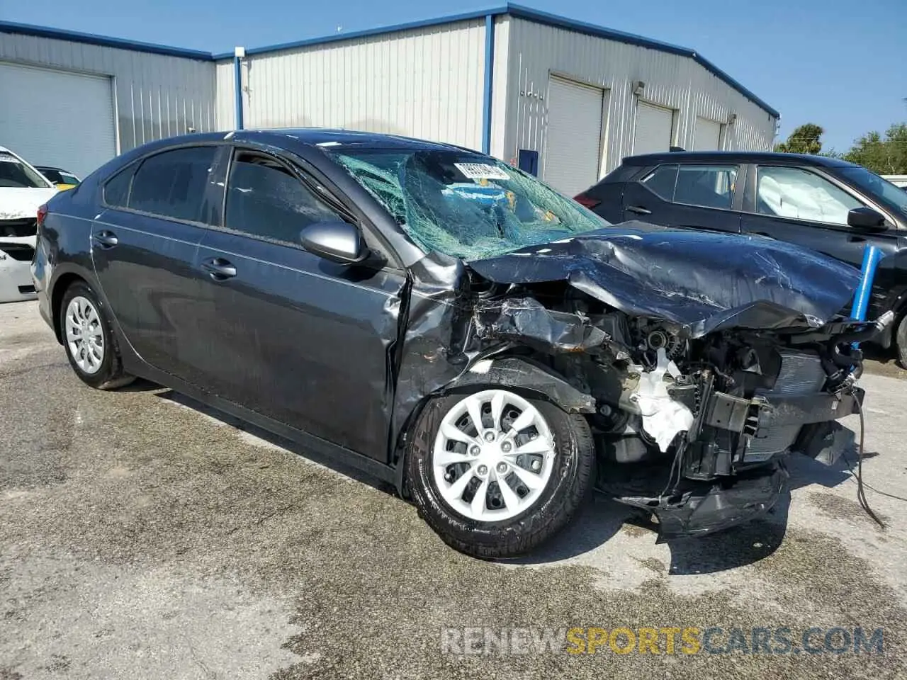 4 fotografías del automóvil dañado 3KPF24AD0RE821875 KIA FORTE 2024