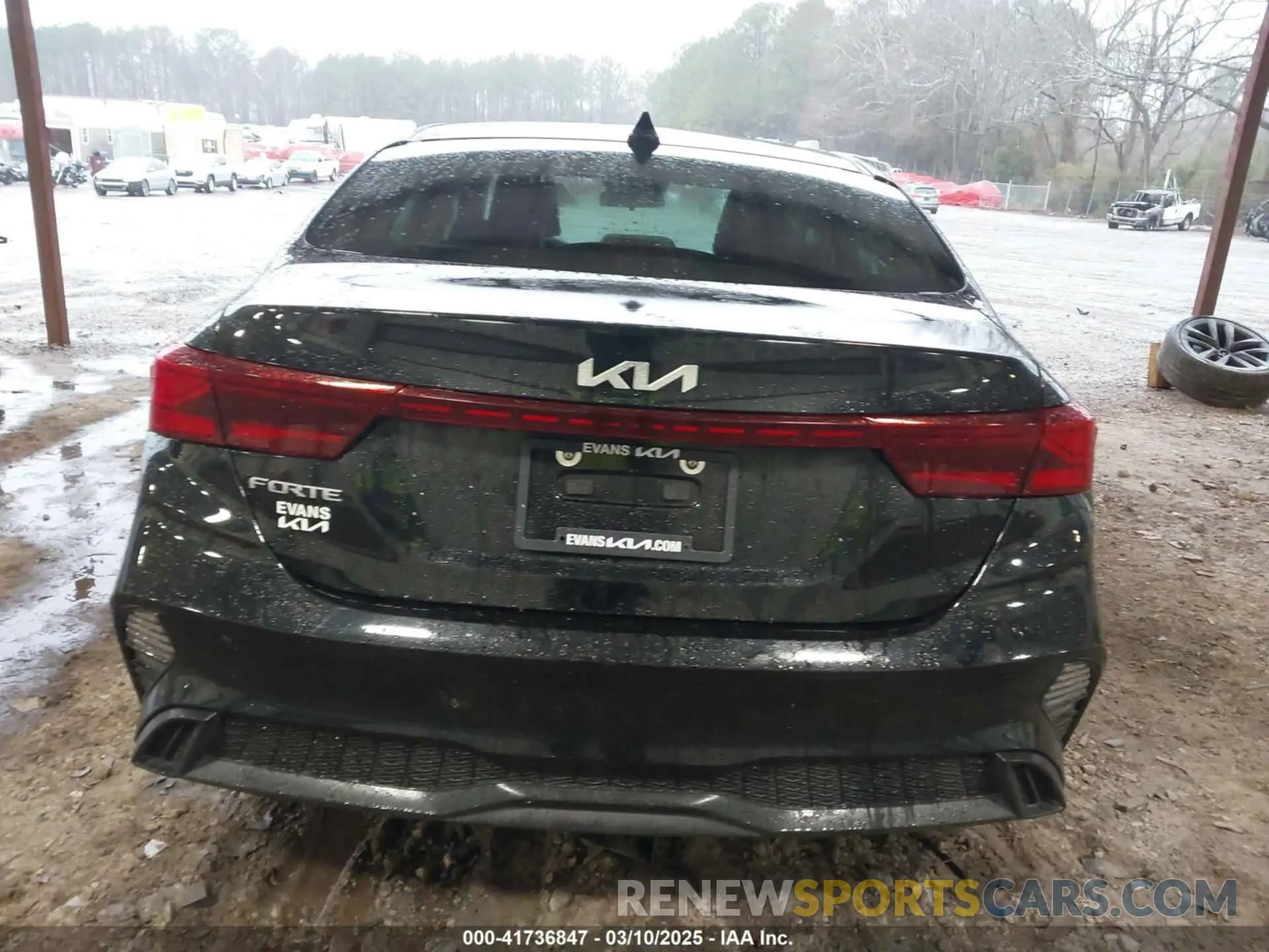 16 fotografías del automóvil dañado 3KPF24AD0RE823948 KIA FORTE 2024