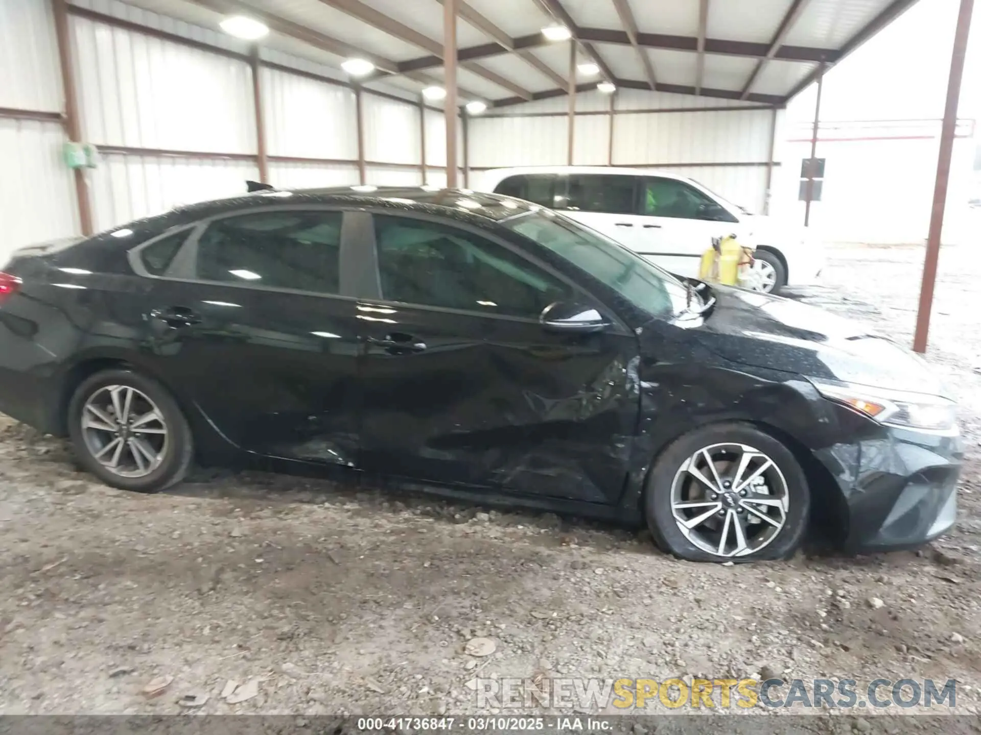 6 fotografías del automóvil dañado 3KPF24AD0RE823948 KIA FORTE 2024