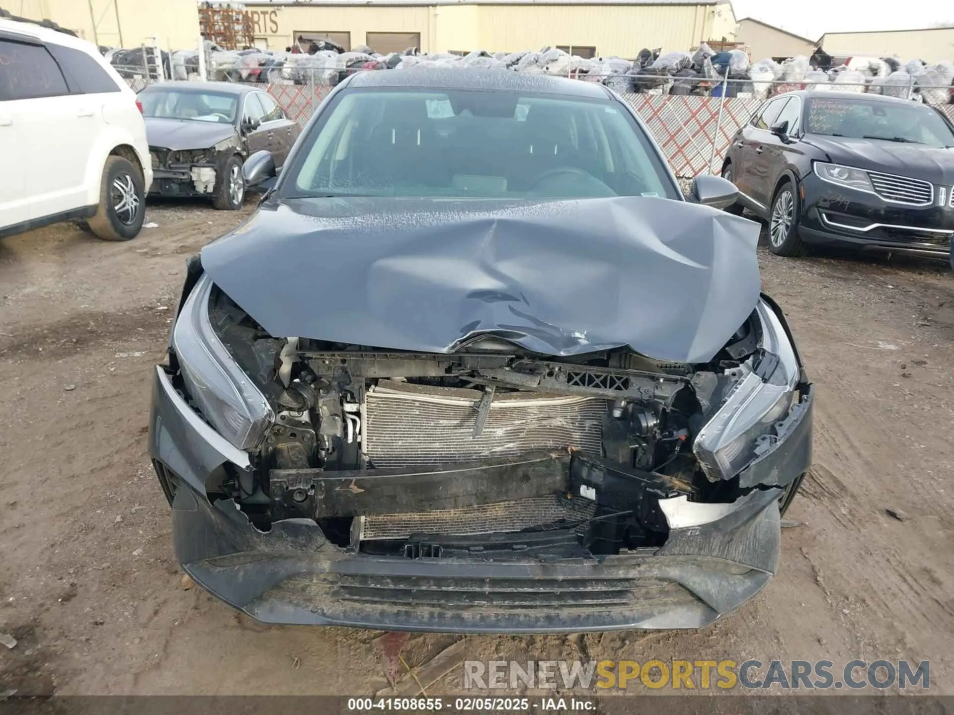 12 fotografías del automóvil dañado 3KPF24AD1RE739914 KIA FORTE 2024