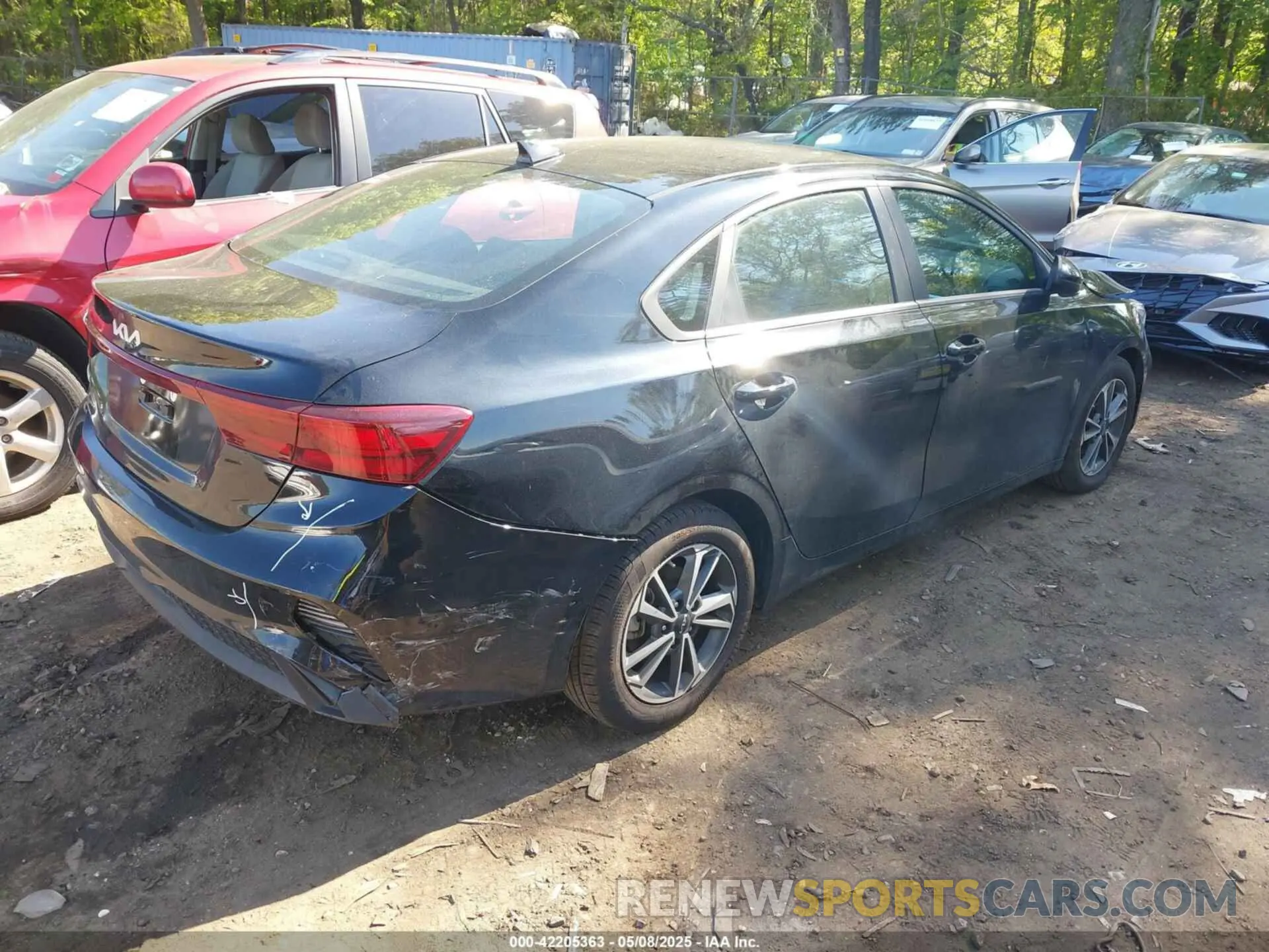 4 fotografías del automóvil dañado 3KPF24AD1RE758267 KIA FORTE 2024