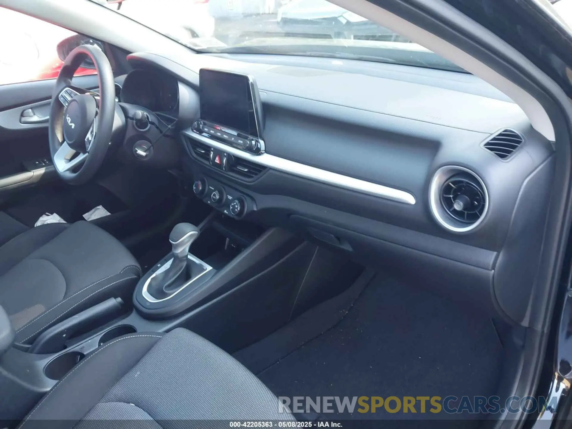 5 fotografías del automóvil dañado 3KPF24AD1RE758267 KIA FORTE 2024