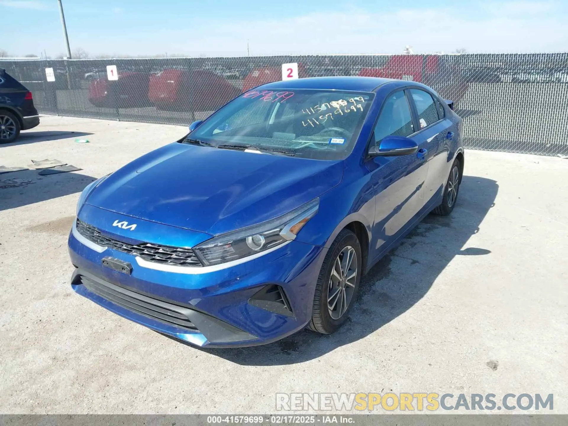 2 fotografías del automóvil dañado 3KPF24AD1RE781063 KIA FORTE 2024