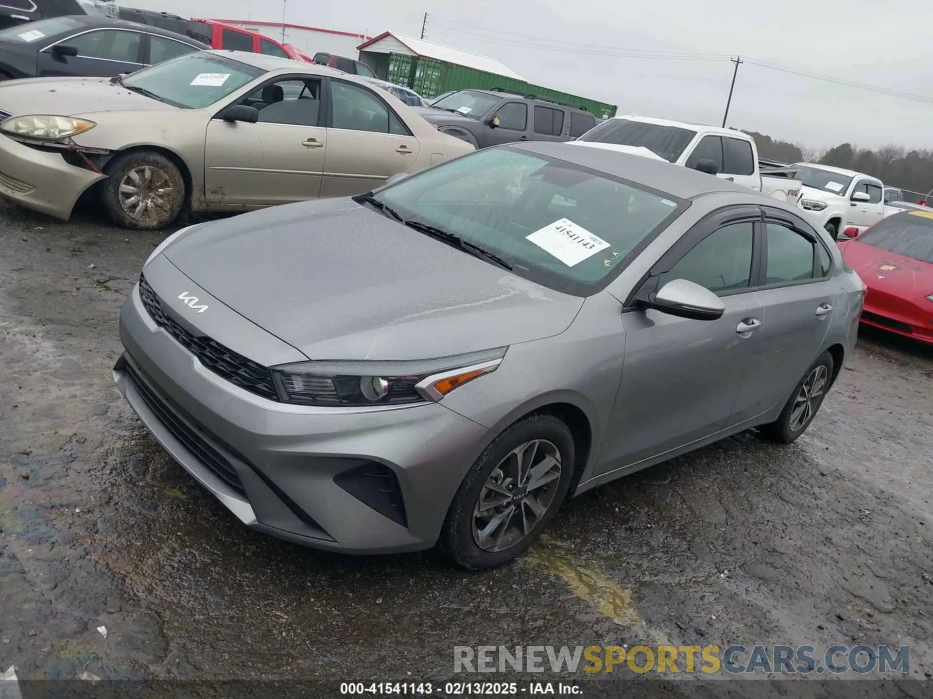 2 fotografías del automóvil dañado 3KPF24AD1RE789888 KIA FORTE 2024