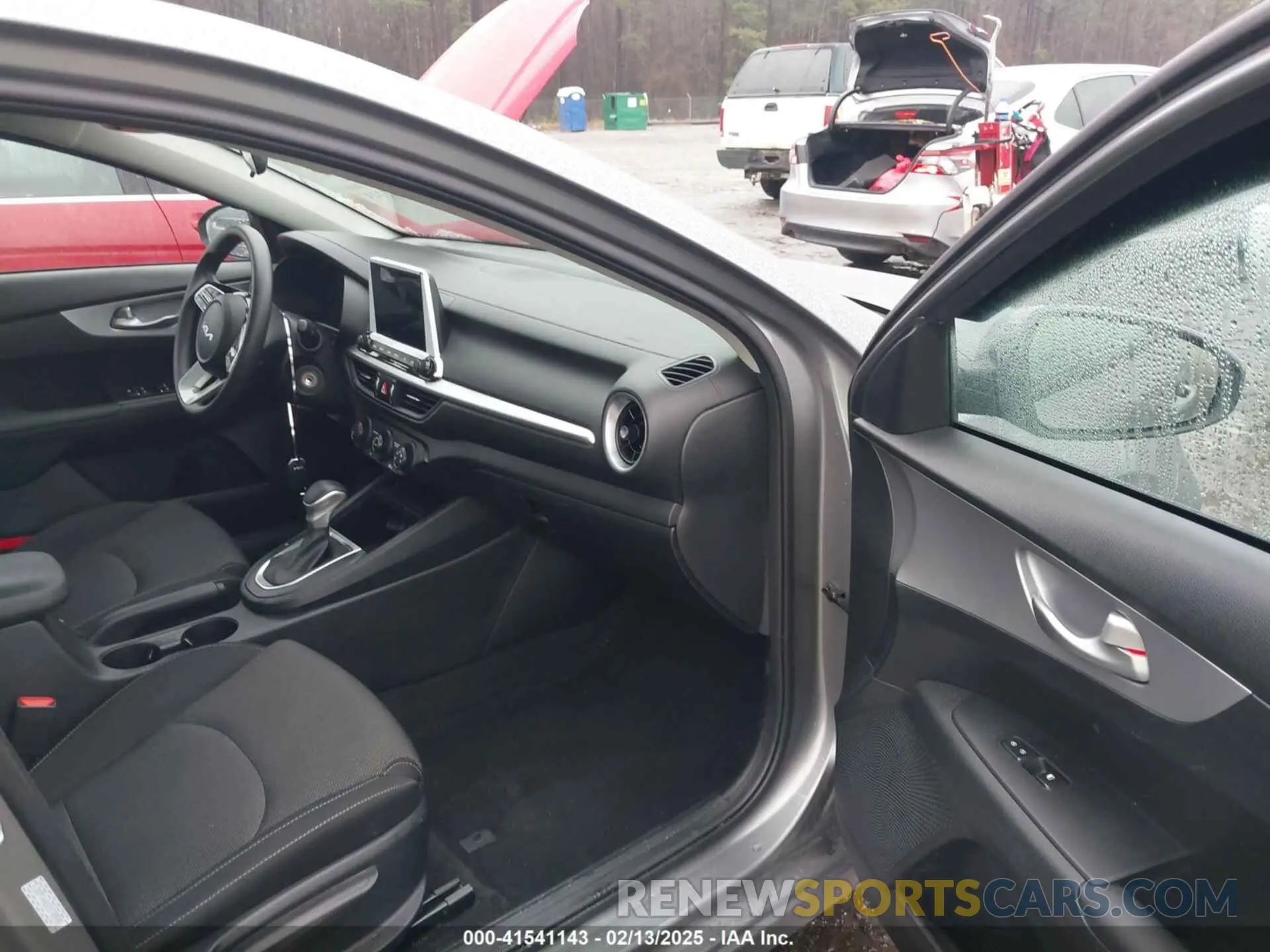 5 fotografías del automóvil dañado 3KPF24AD1RE789888 KIA FORTE 2024