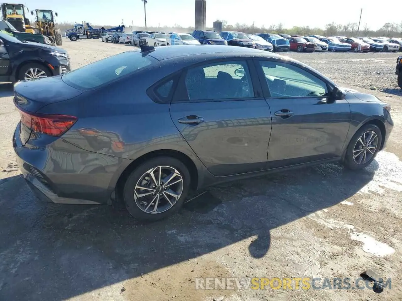 3 fotografías del automóvil dañado 3KPF24AD1RE793844 KIA FORTE 2024