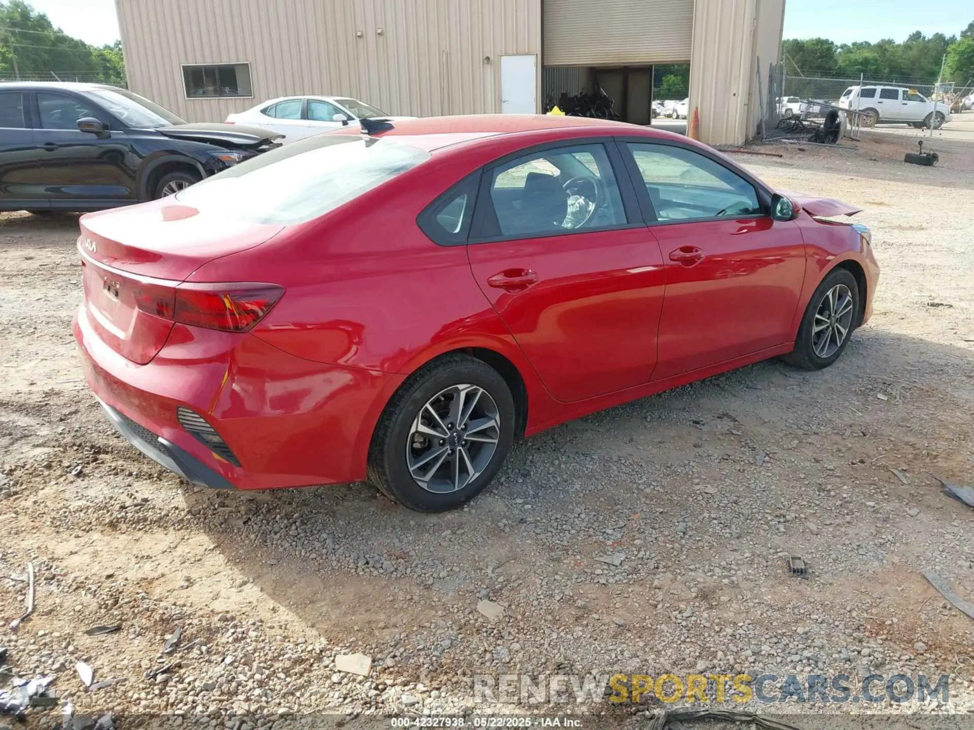 4 fotografías del automóvil dañado 3KPF24AD1RE805233 KIA FORTE 2024