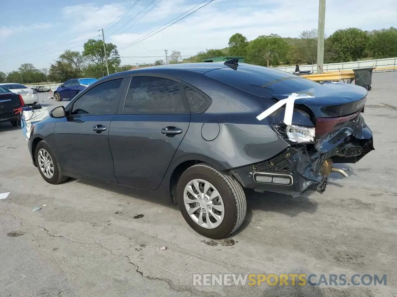 2 fotografías del automóvil dañado 3KPF24AD1RE816653 KIA FORTE 2024