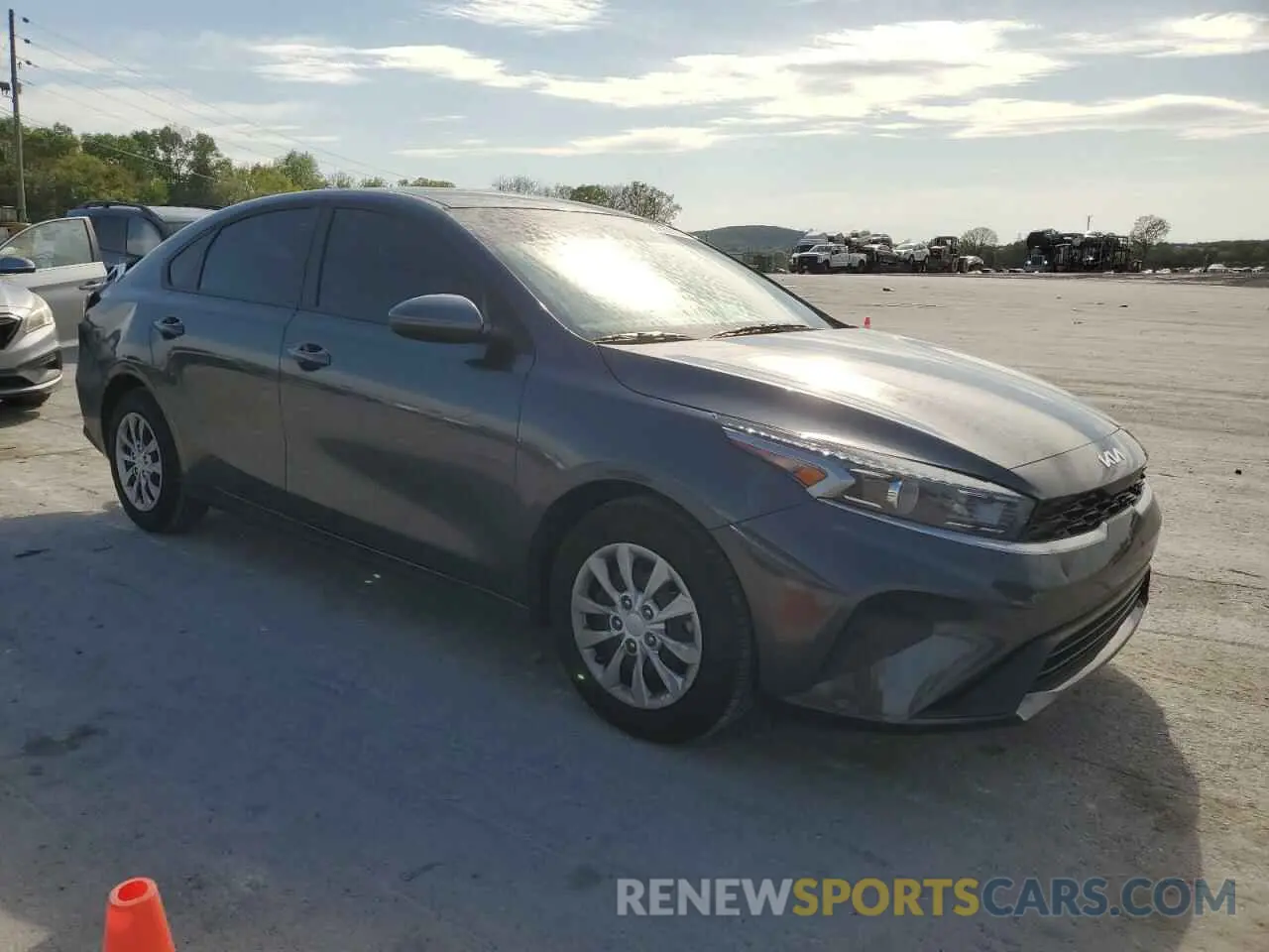 4 fotografías del automóvil dañado 3KPF24AD1RE816653 KIA FORTE 2024