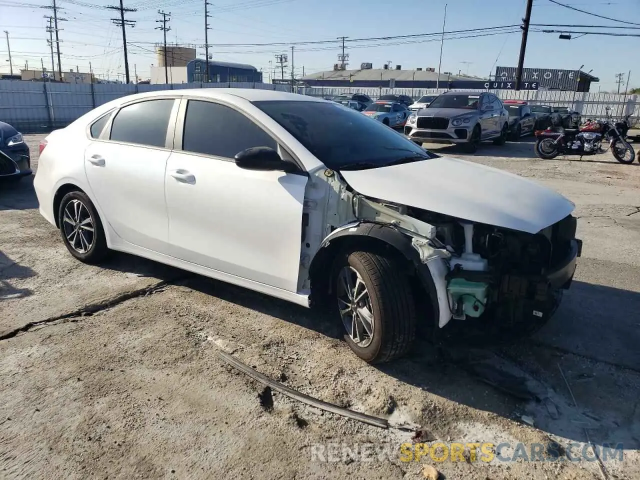 4 fotografías del automóvil dañado 3KPF24AD2RE737444 KIA FORTE 2024