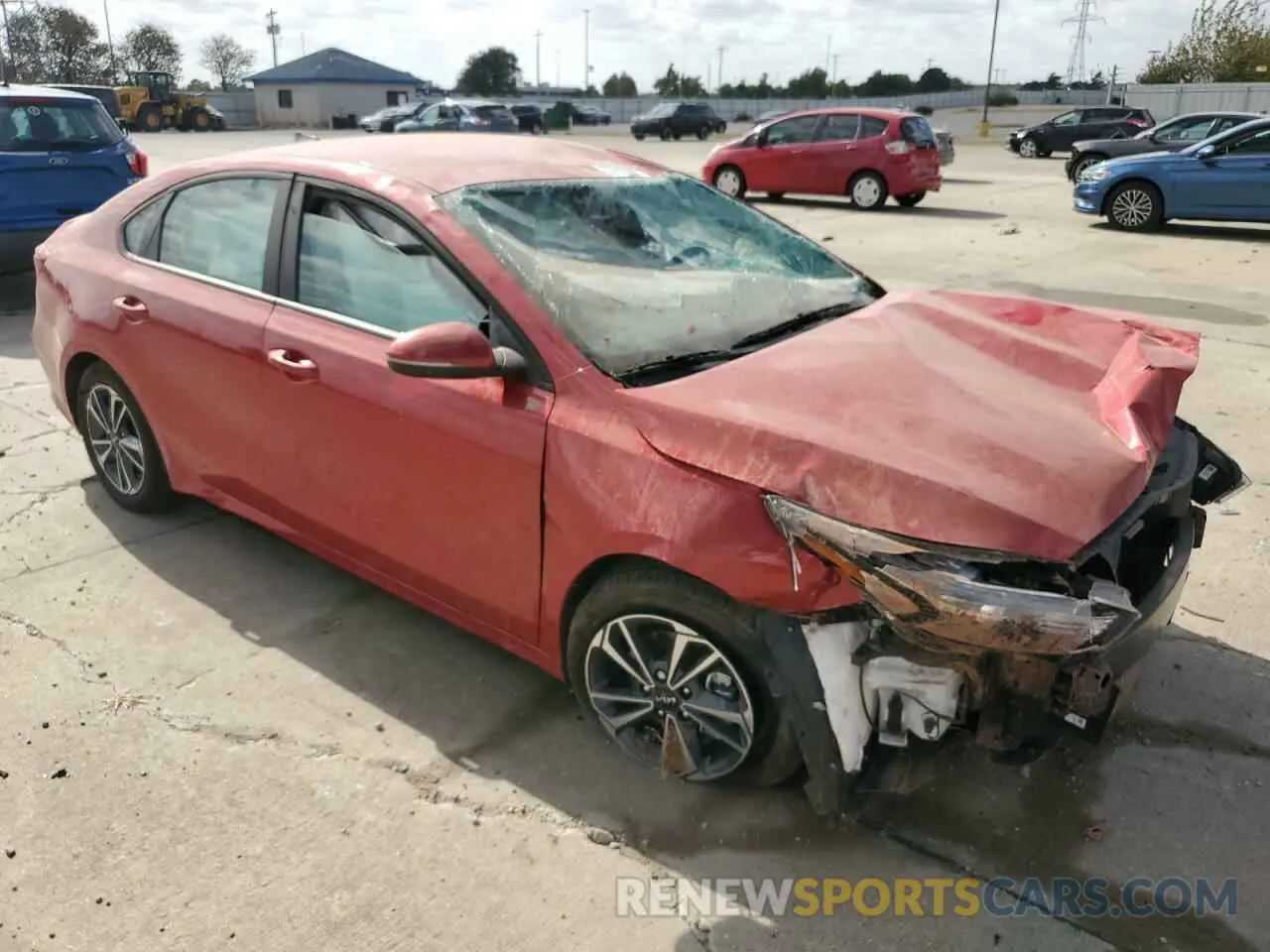 4 fotografías del automóvil dañado 3KPF24AD2RE794355 KIA FORTE 2024
