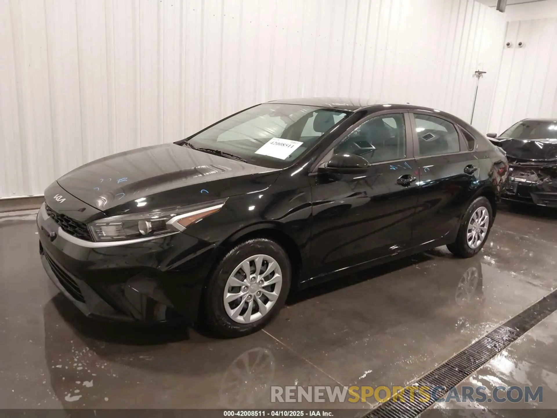 2 fotografías del automóvil dañado 3KPF24AD2RE811915 KIA FORTE 2024