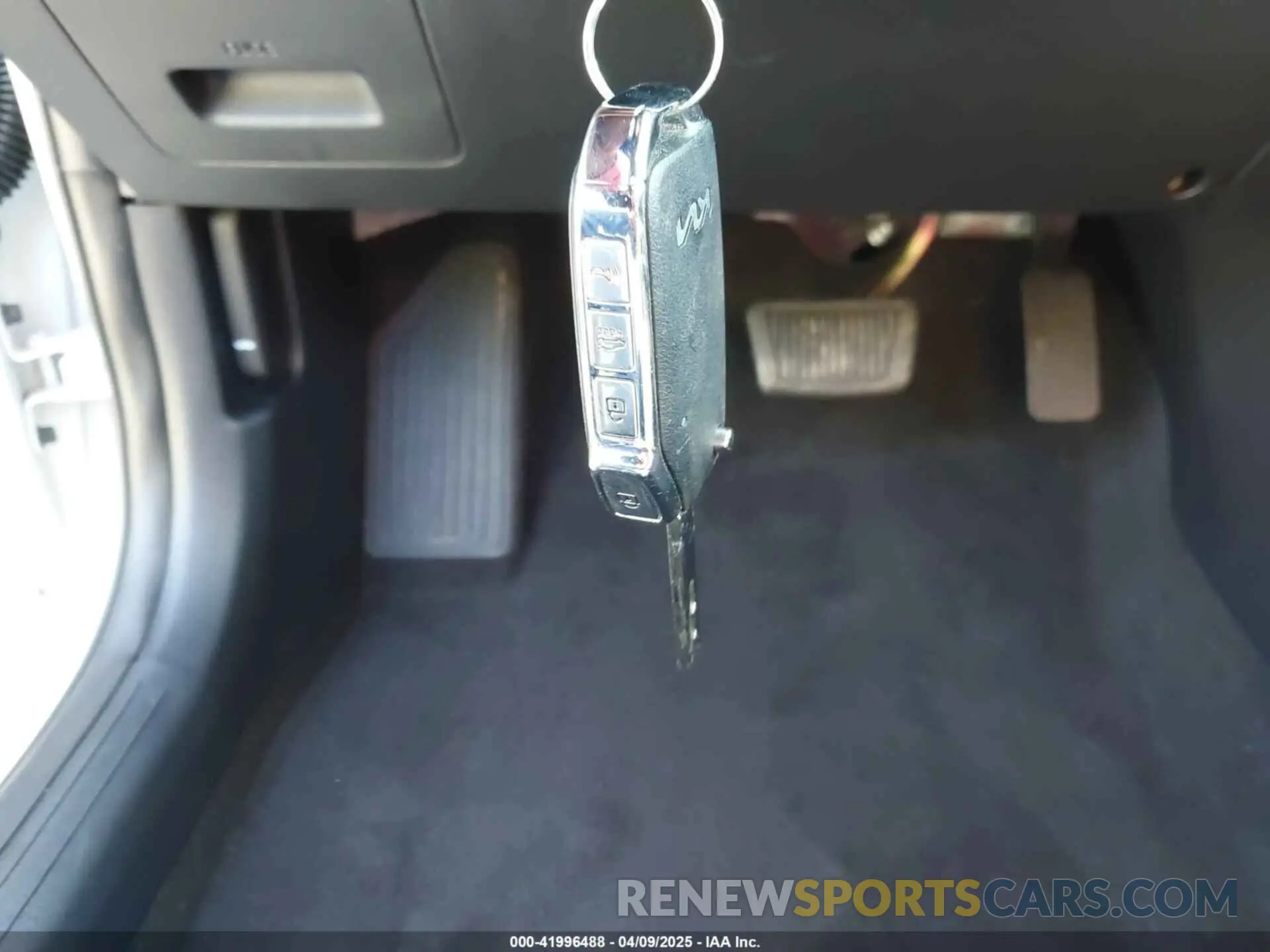 11 fotografías del automóvil dañado 3KPF24AD2RE814071 KIA FORTE 2024