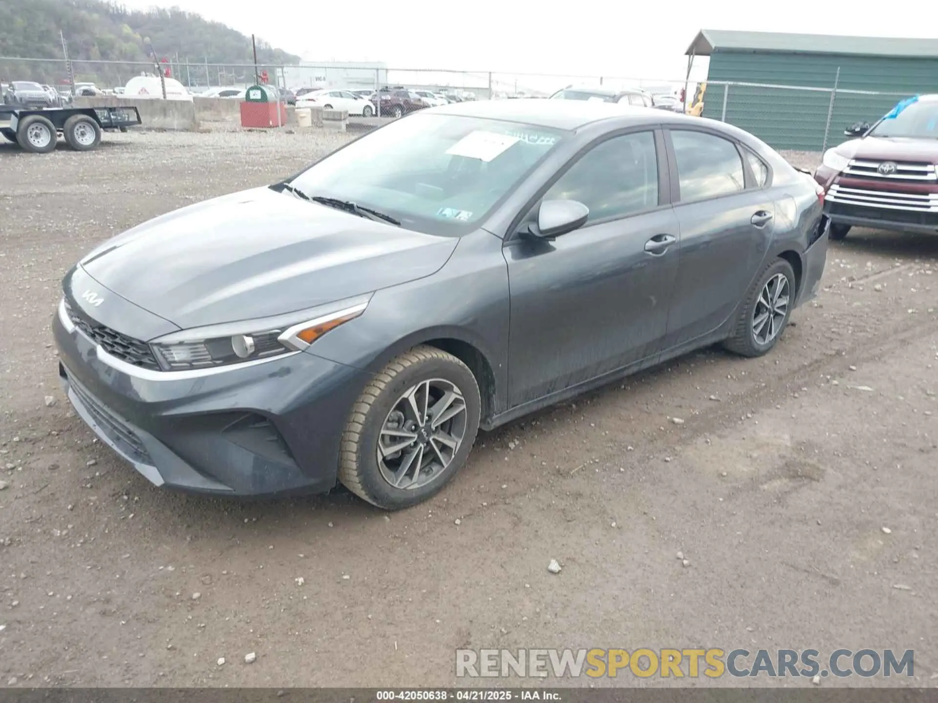 2 fotografías del automóvil dañado 3KPF24AD2RE834627 KIA FORTE 2024