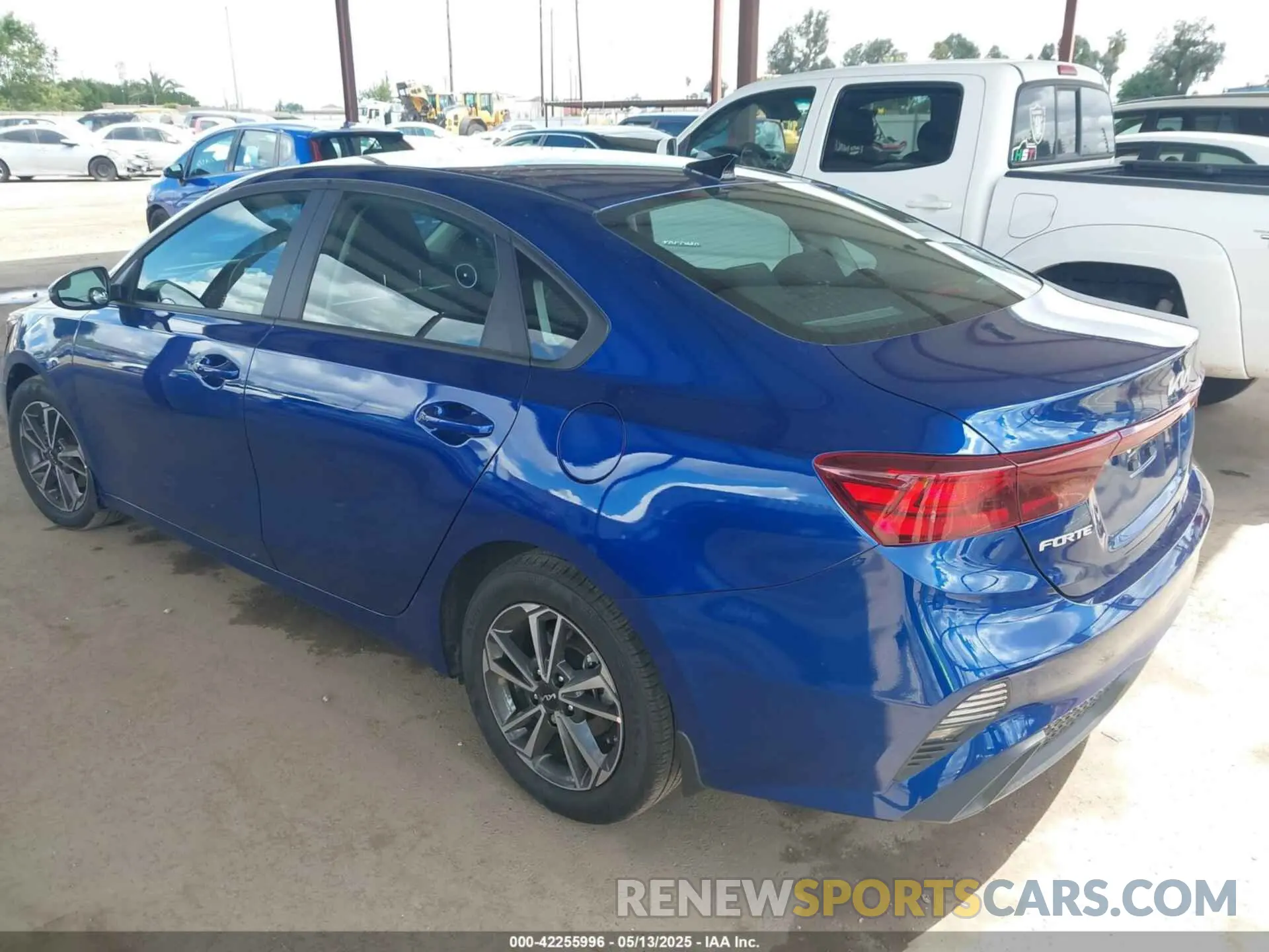 3 fotografías del automóvil dañado 3KPF24AD2RE837396 KIA FORTE 2024