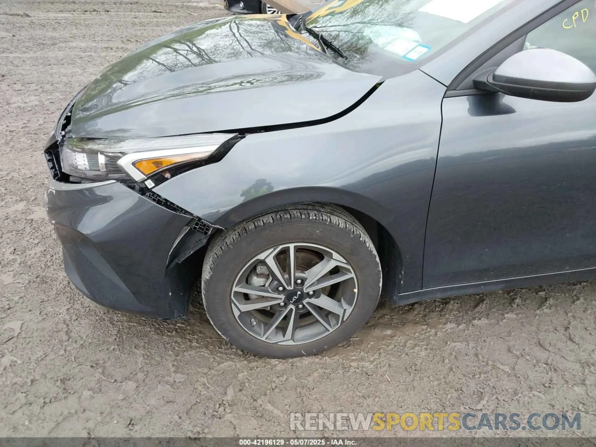 6 fotografías del automóvil dañado 3KPF24AD3RE806366 KIA FORTE 2024