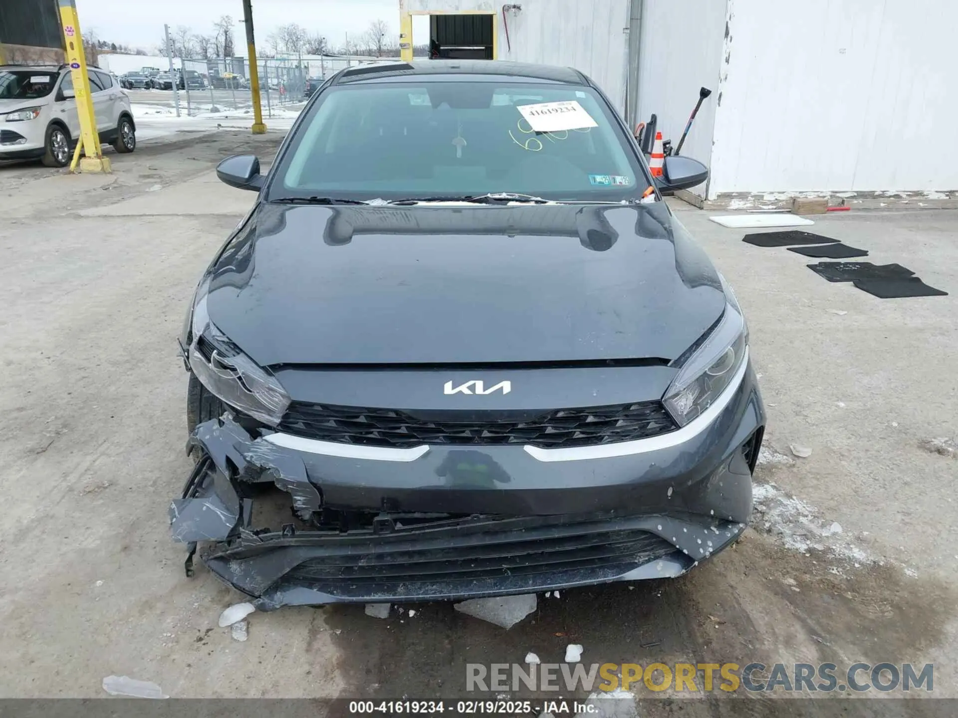6 fotografías del automóvil dañado 3KPF24AD3RE816900 KIA FORTE 2024