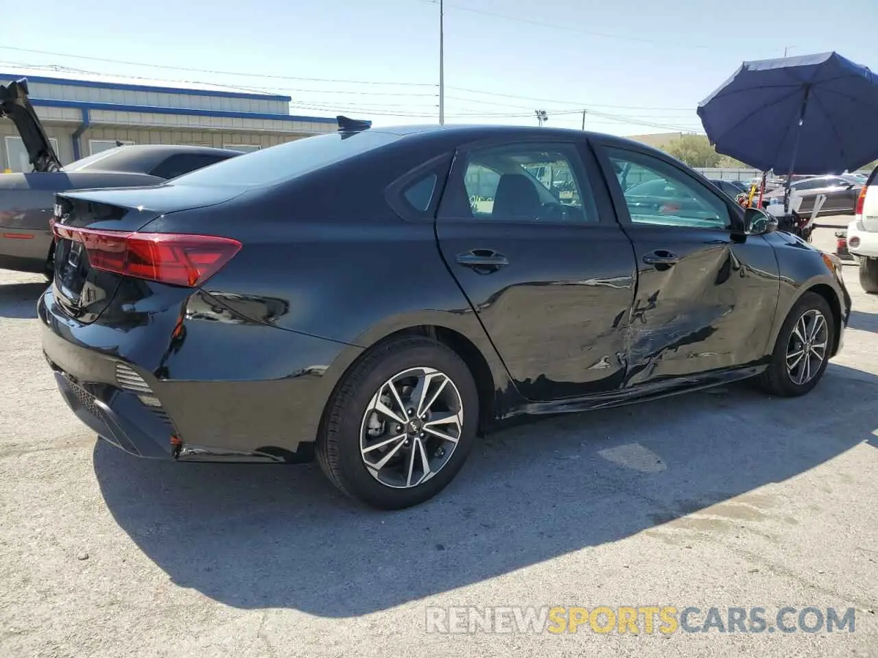3 fotografías del automóvil dañado 3KPF24AD3RE818159 KIA FORTE 2024