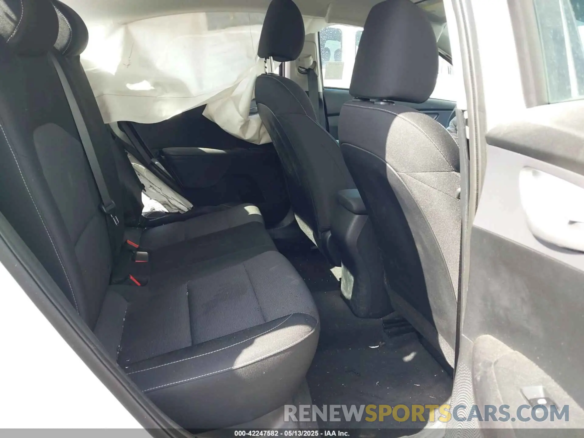 8 fotografías del automóvil dañado 3KPF24AD3RE819344 KIA FORTE 2024