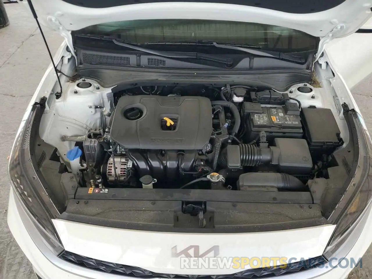 13 fotografías del automóvil dañado 3KPF24AD3RE819909 KIA FORTE 2024