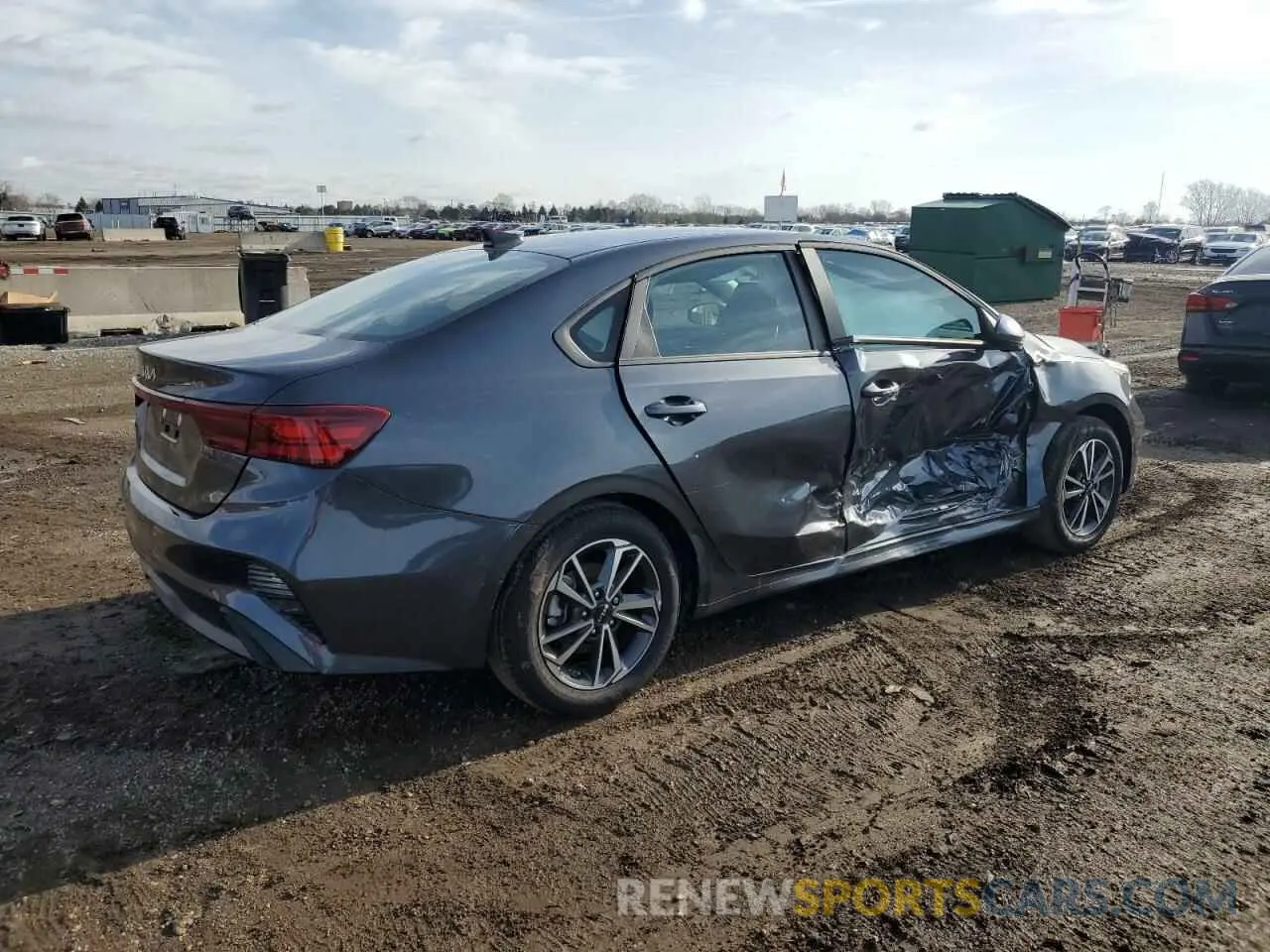 3 fotografías del automóvil dañado 3KPF24AD3RE829761 KIA FORTE 2024