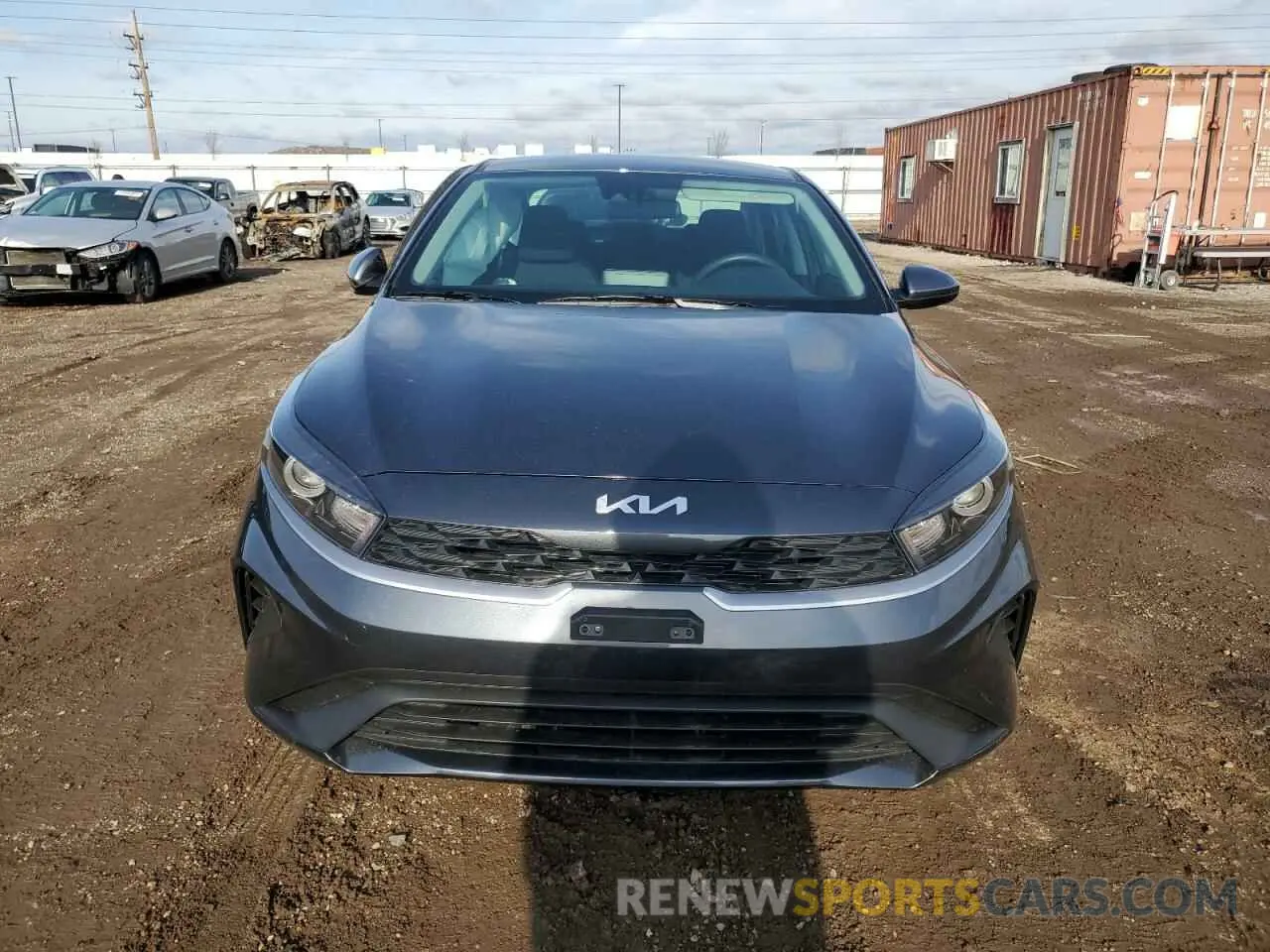 5 fotografías del automóvil dañado 3KPF24AD3RE829761 KIA FORTE 2024