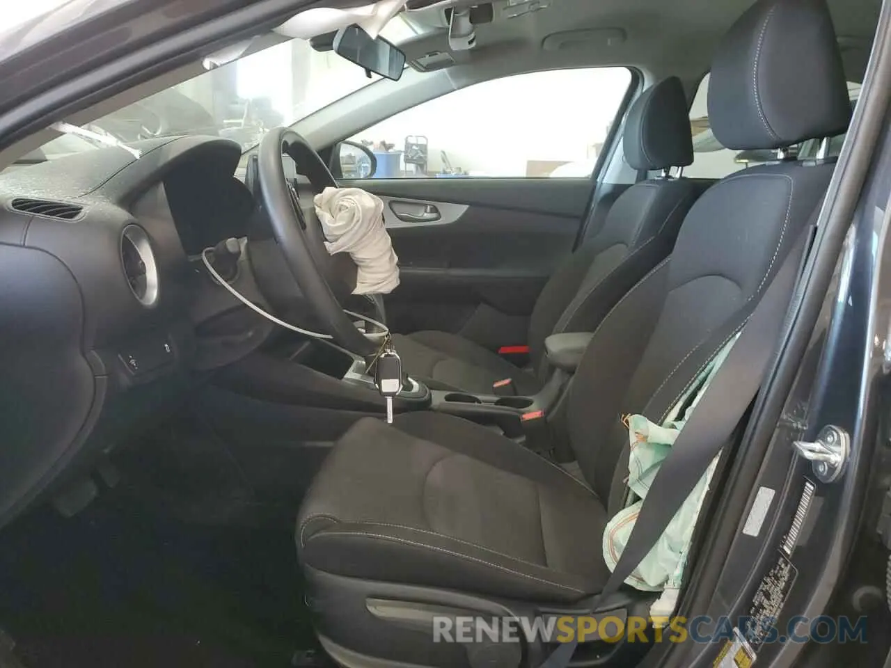 7 fotografías del automóvil dañado 3KPF24AD3RE835978 KIA FORTE 2024