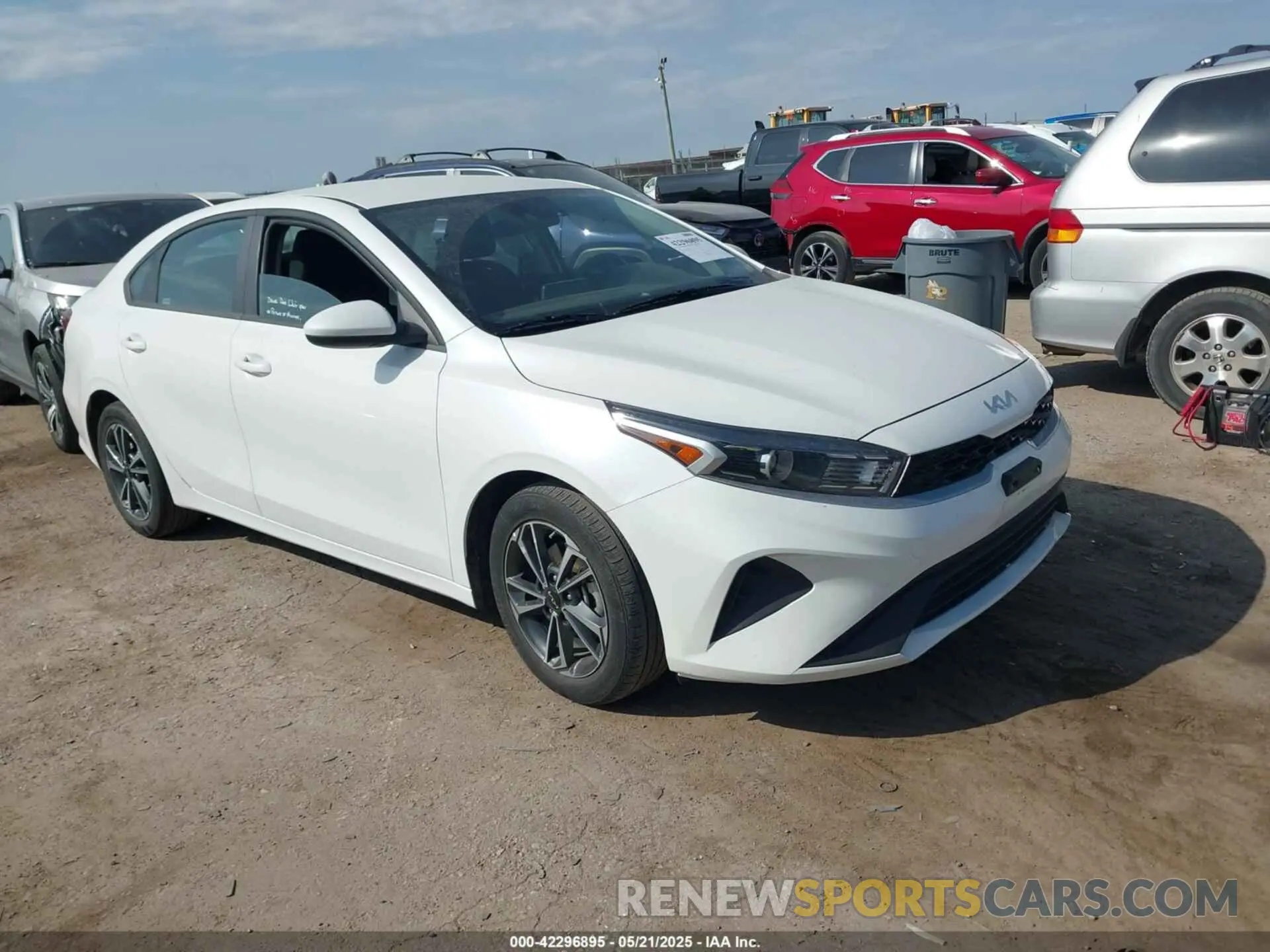 1 fotografías del automóvil dañado 3KPF24AD4RE728857 KIA FORTE 2024