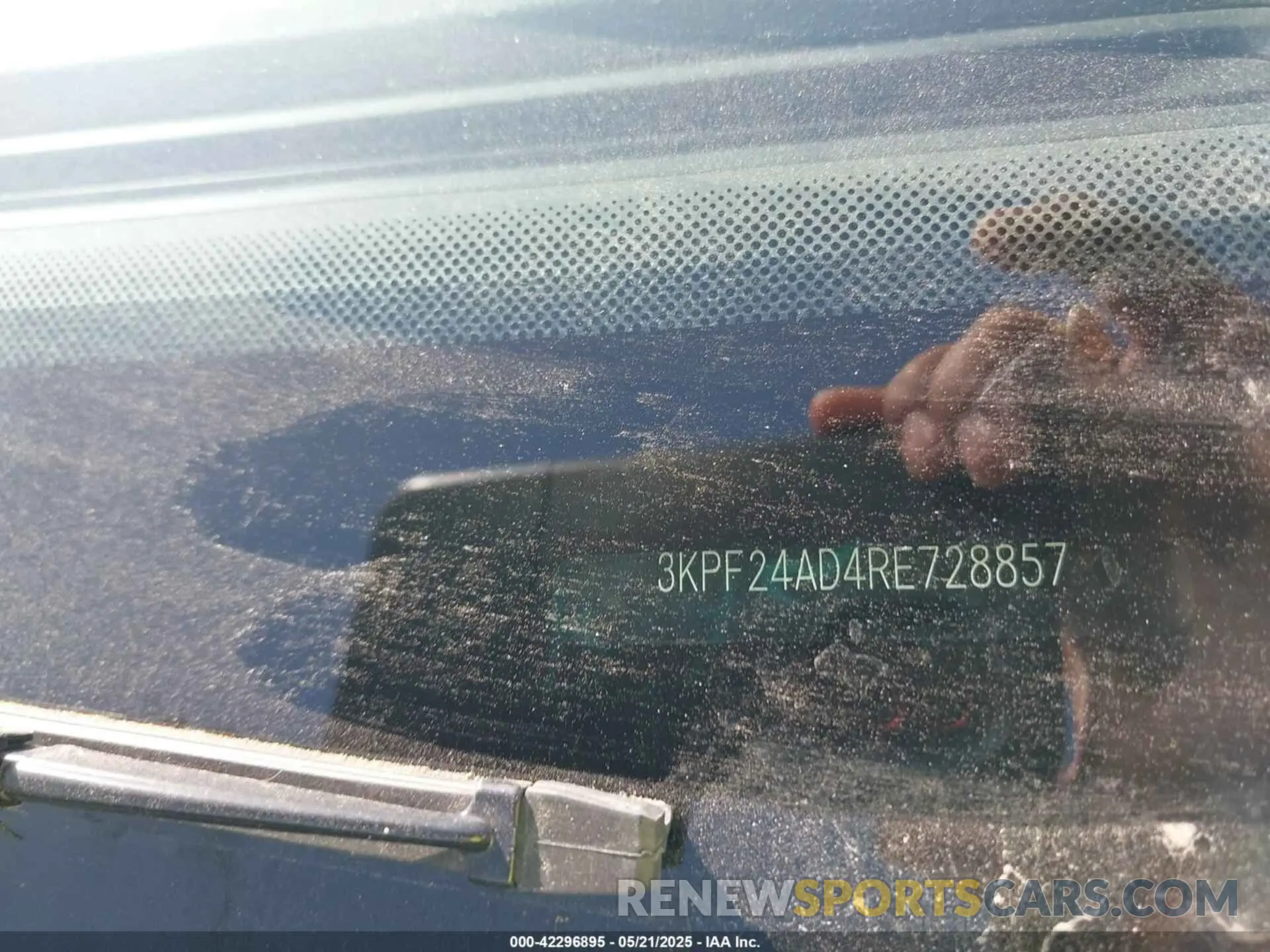 9 fotografías del automóvil dañado 3KPF24AD4RE728857 KIA FORTE 2024