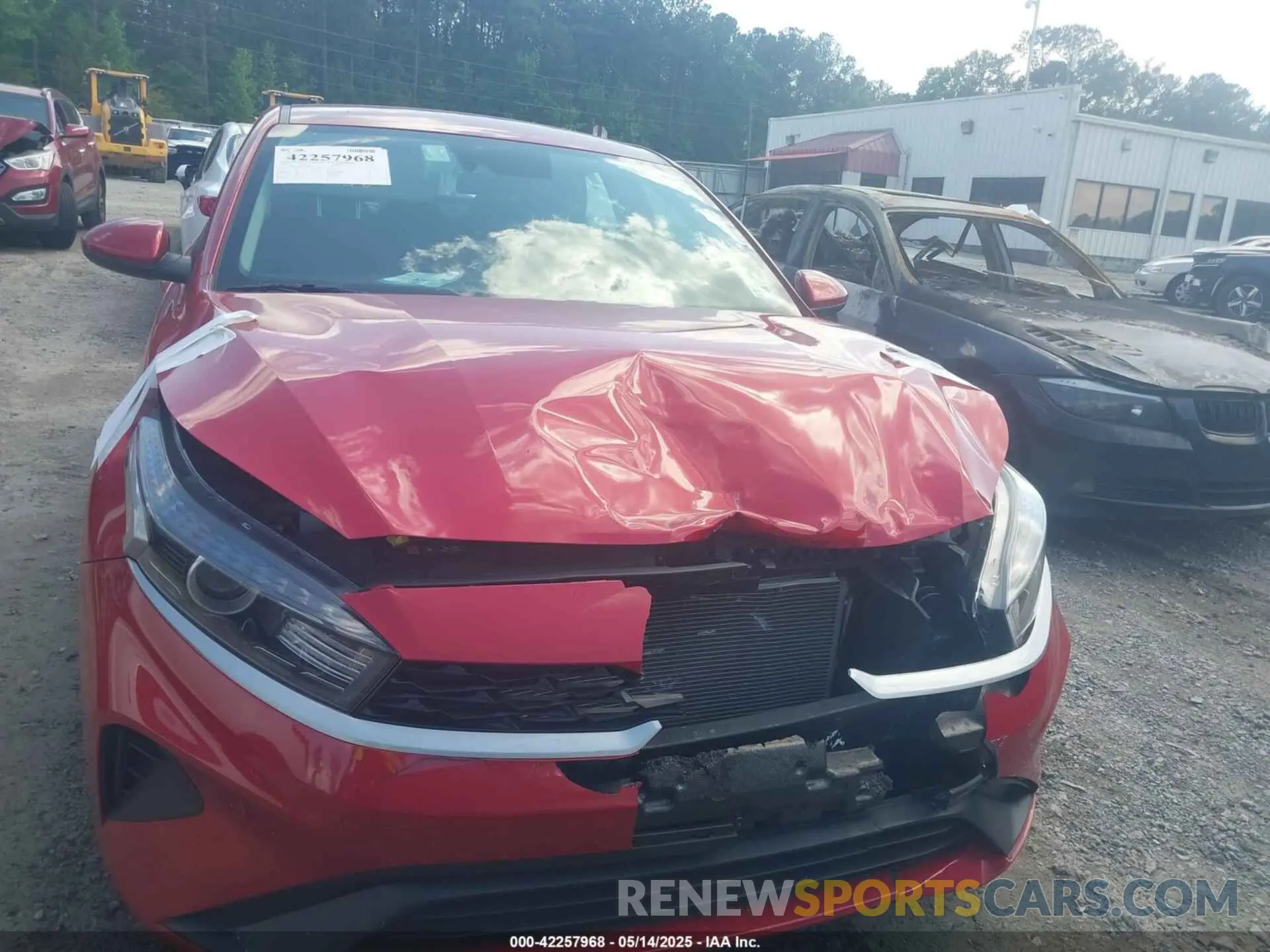 12 fotografías del automóvil dañado 3KPF24AD4RE746100 KIA FORTE 2024