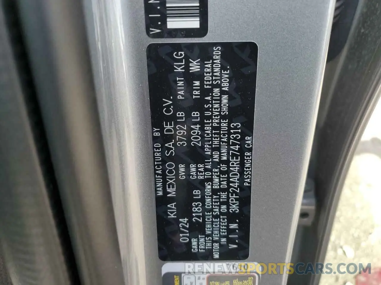 12 fotografías del automóvil dañado 3KPF24AD4RE747313 KIA FORTE 2024