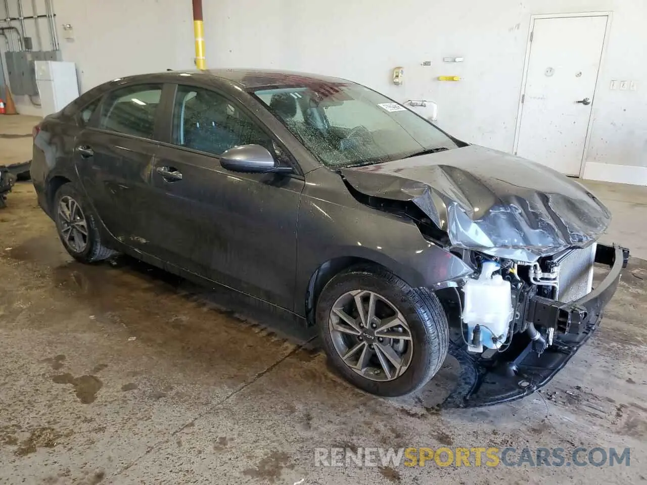 4 fotografías del automóvil dañado 3KPF24AD4RE768467 KIA FORTE 2024
